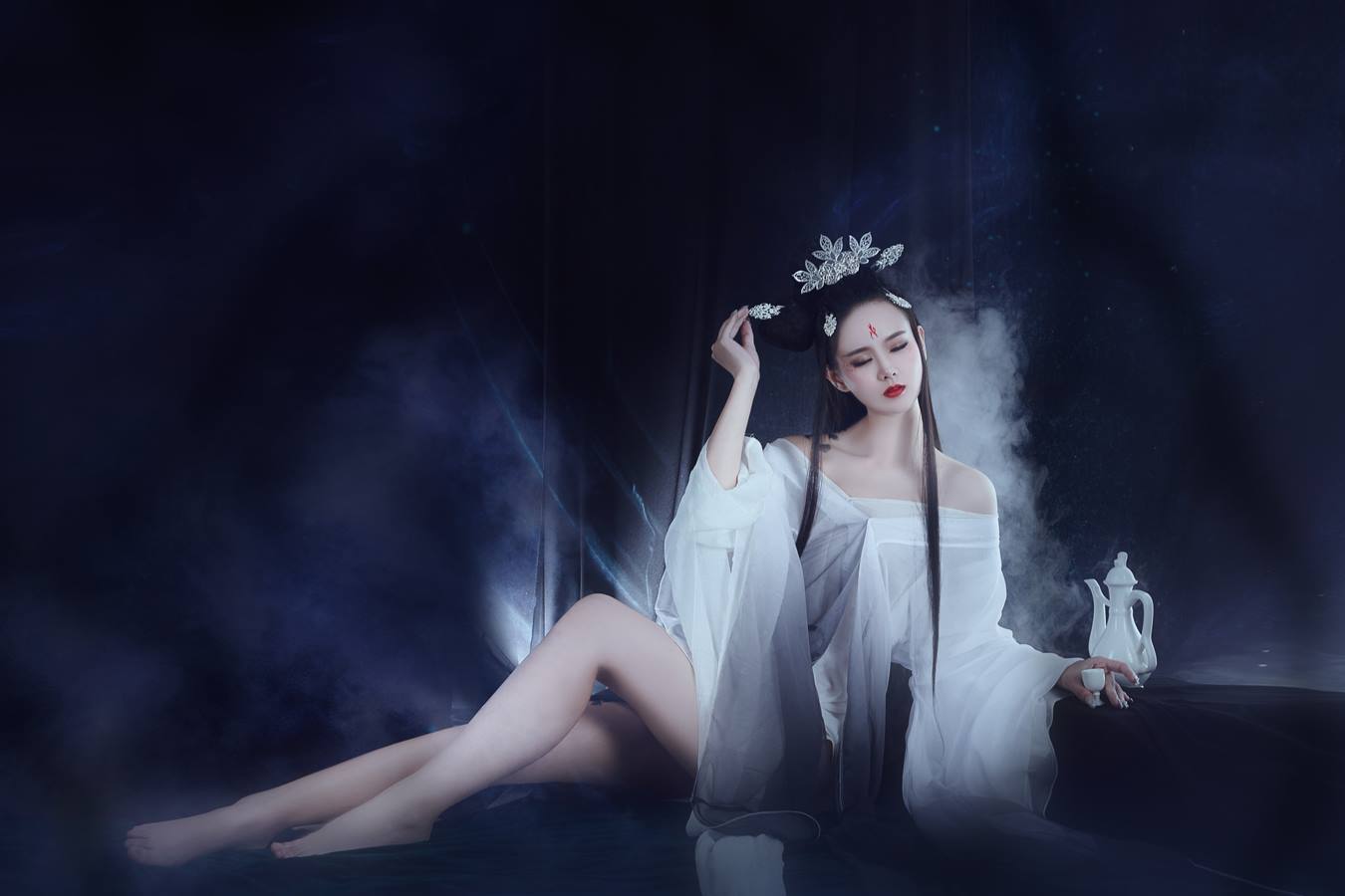 [YITUU艺图语] 2022.04.23 惜奴娇 欣宝 [23P/618MB]