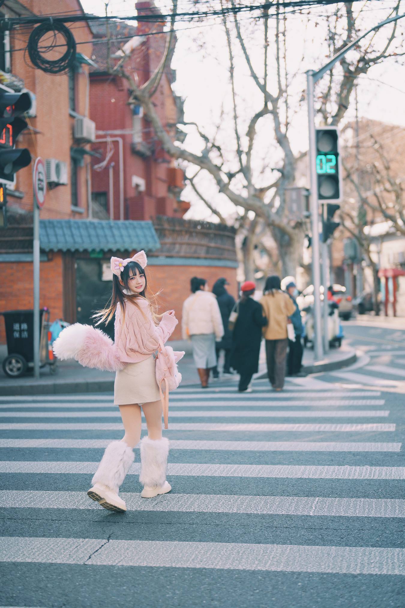 [YITUU艺图语] 2022.04.28 玲娜贝儿来逛街 兔子Zzz不吃胡萝卜 [24P/116MB]