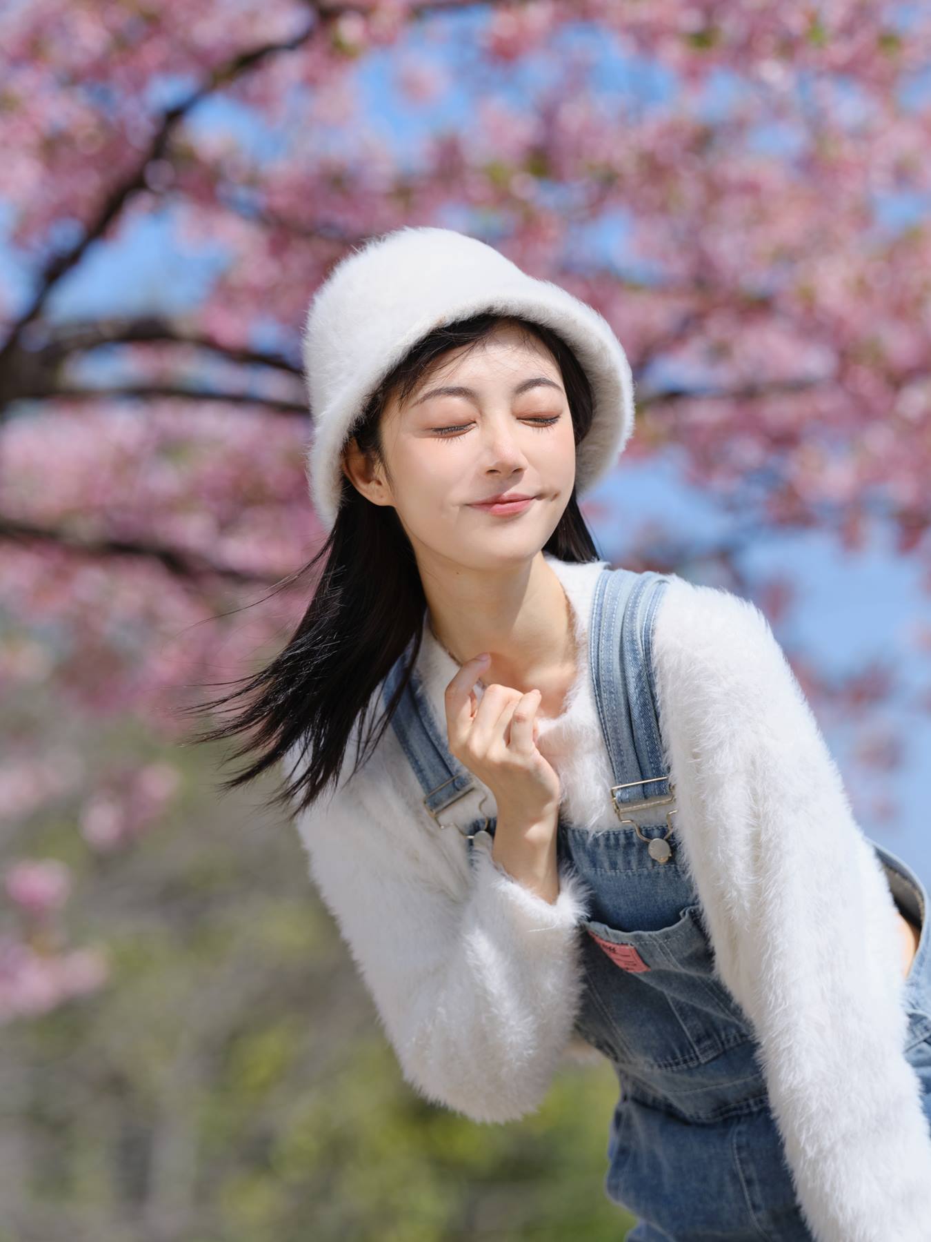 [YITUU艺图语] 2022.05.12 早樱 飞鸟咕咕- [23P/373MB]