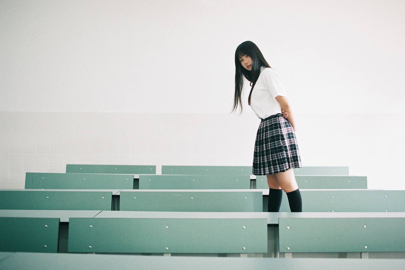 [YITUU艺图语] 2022.04.24 把你记忆在六月的夏 紫卿 [23P/241MB]