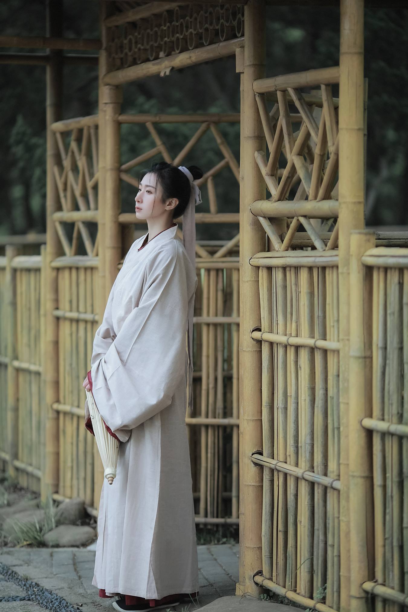 [YITUU艺图语] 2022.05.09 山居隐士 冬小蜜 [22P/354MB]