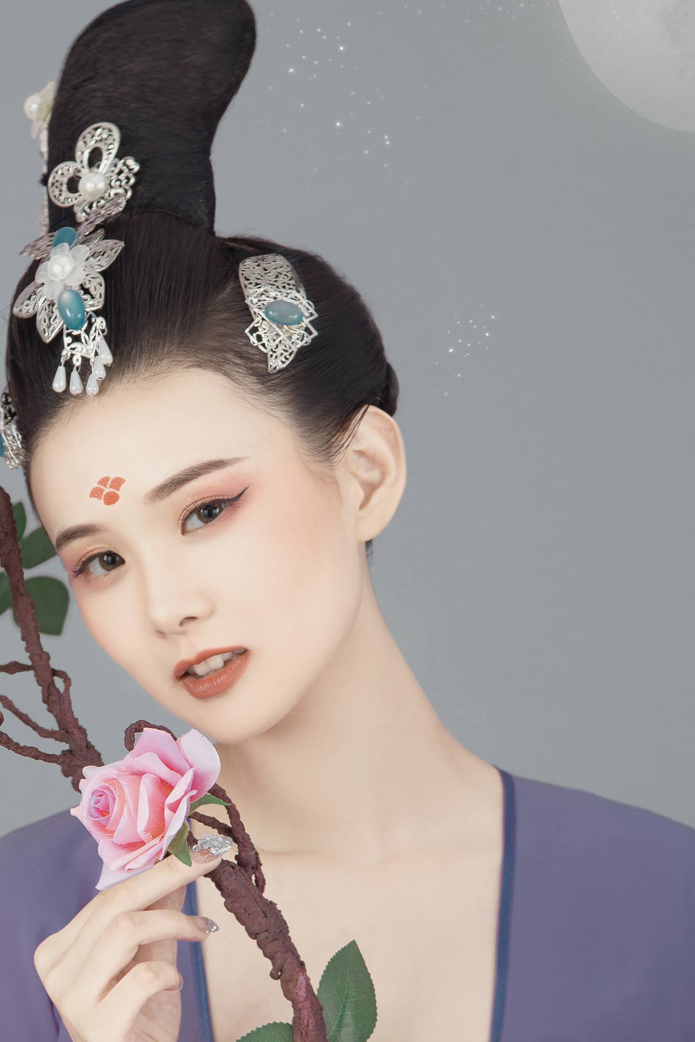 [YITUU艺图语] 2022.04.24 今时月 欣宝 [22P/173MB]