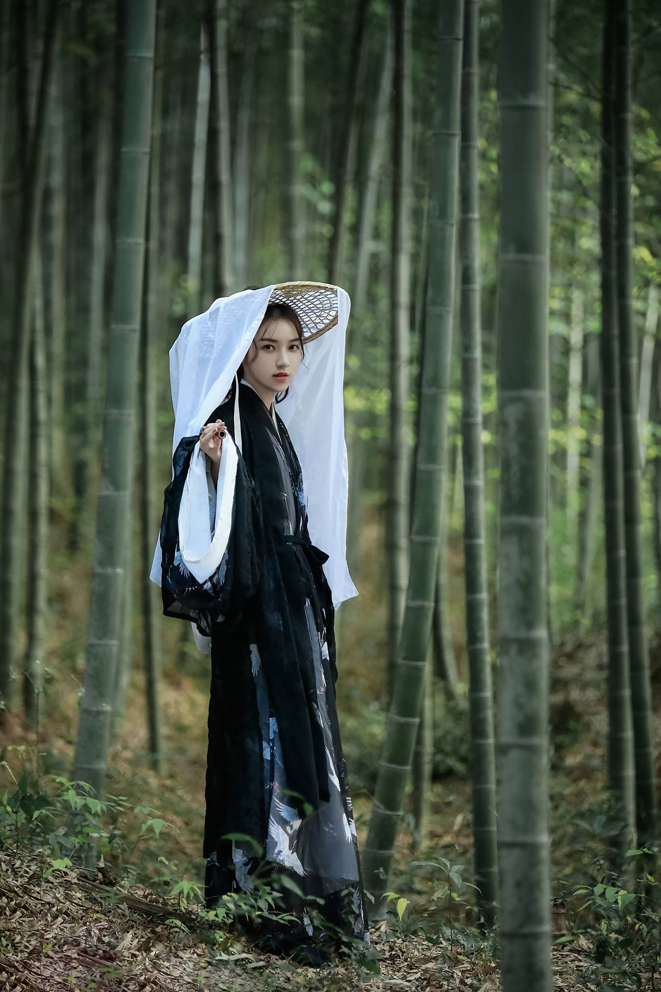 [YITUU艺图语] 2022.05.14 逍遥游 苏苏 [22P/425MB]