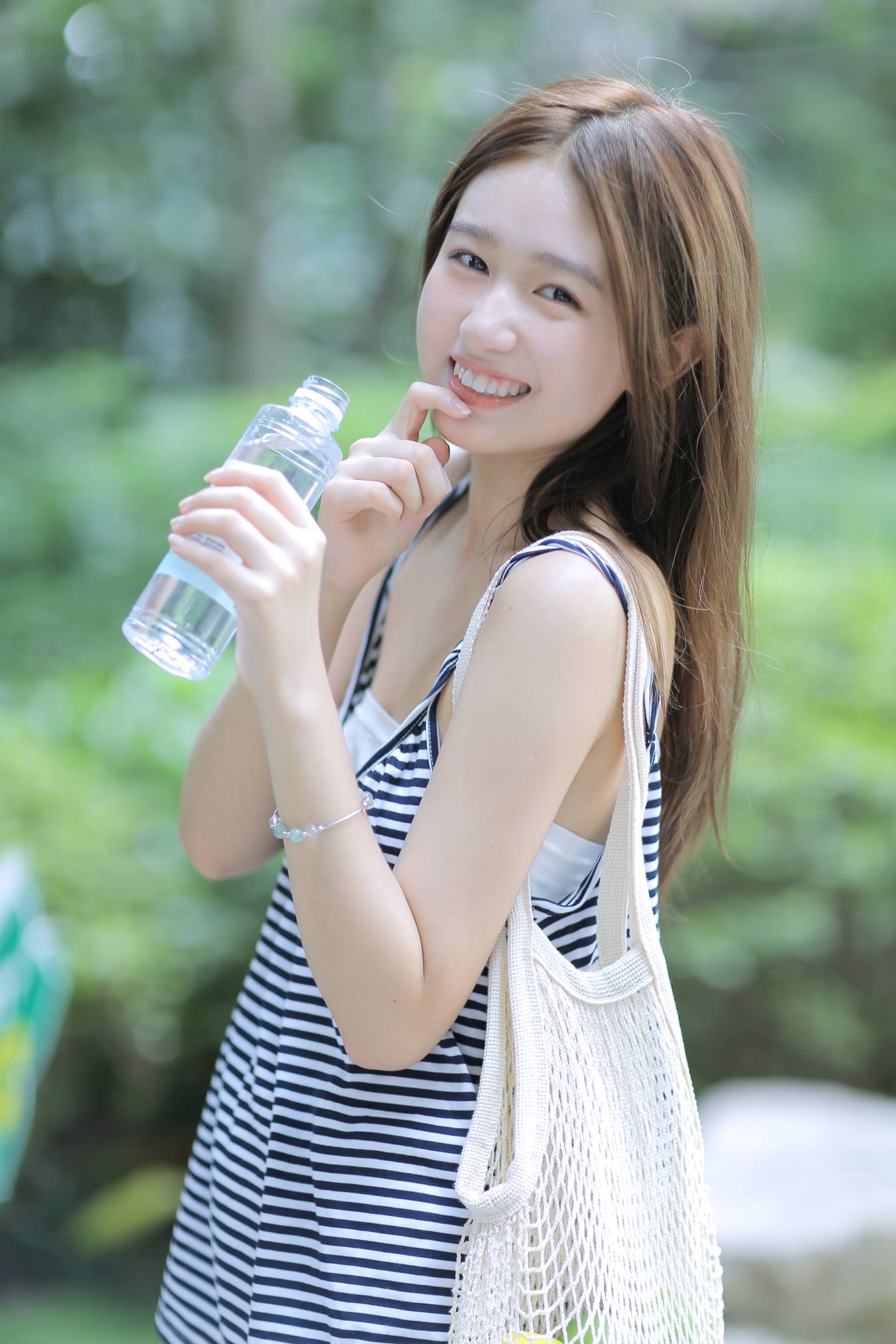 [YITUU艺图语] 2022.04.22 夏日女友 瑞秋的快乐人生 [28P/205MB]