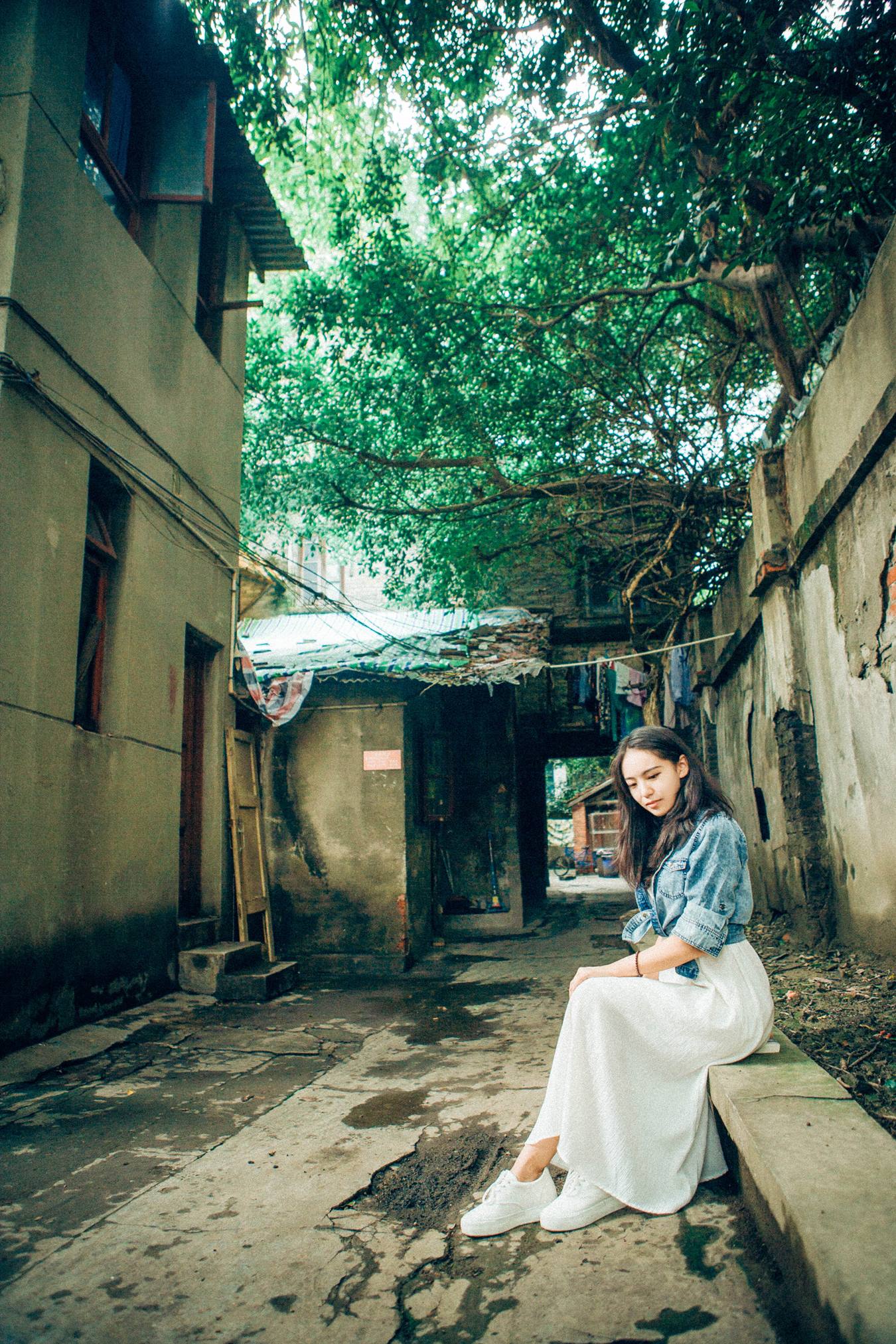 [YITUU艺图语] 2022.04.29 静谧诗 安然 [26P/353MB]