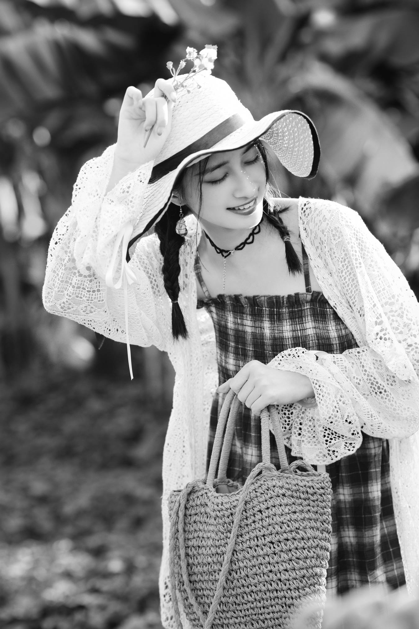 [YITUU艺图语] 2022.05.11 听闻远方有你 婉儿 [23P/328MB]