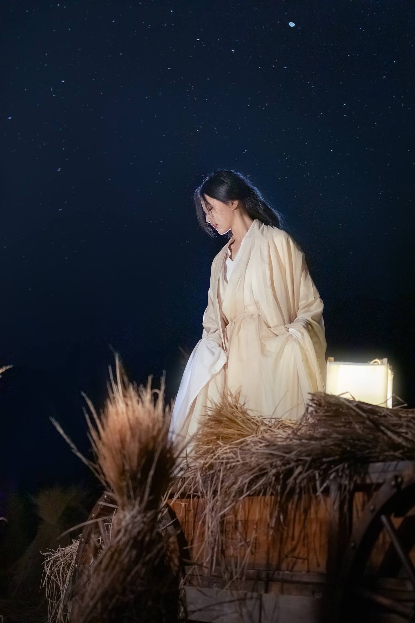 [YITUU艺图语] 2022.05.13 明月皎夜光 酸辣湯兒 [22P/362MB]