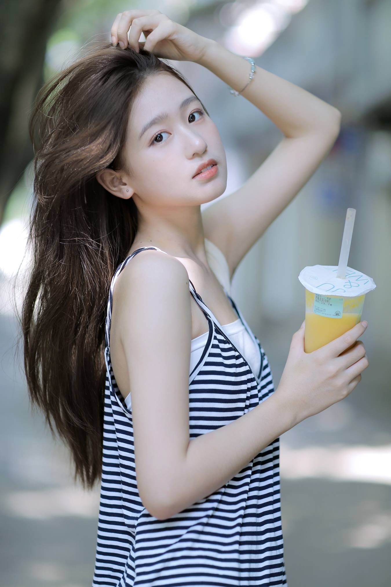 [YITUU艺图语] 2022.04.22 夏日女友 瑞秋的快乐人生 [28P/205MB]