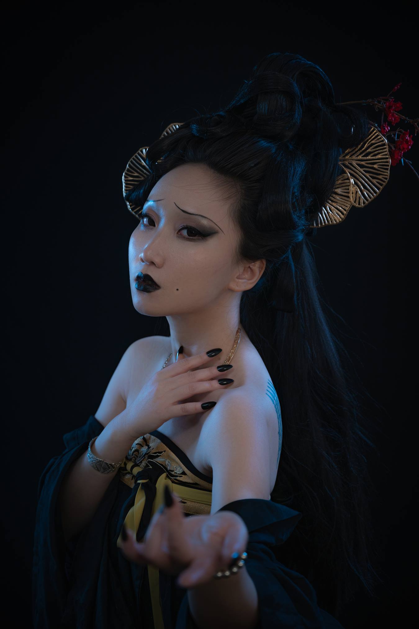 [YITUU艺图语] 2022.05.13 夜姬 夏薇儿 [30P/478MB]