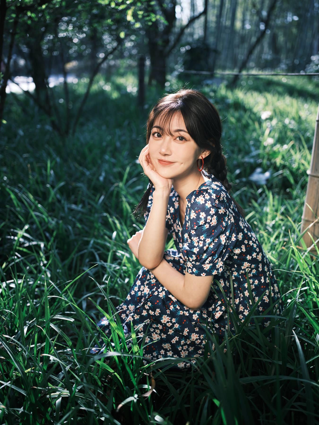 [YITUU艺图语] 2022.04.24 复古碎花裙 飞鸟咕咕- [31P/705MB]