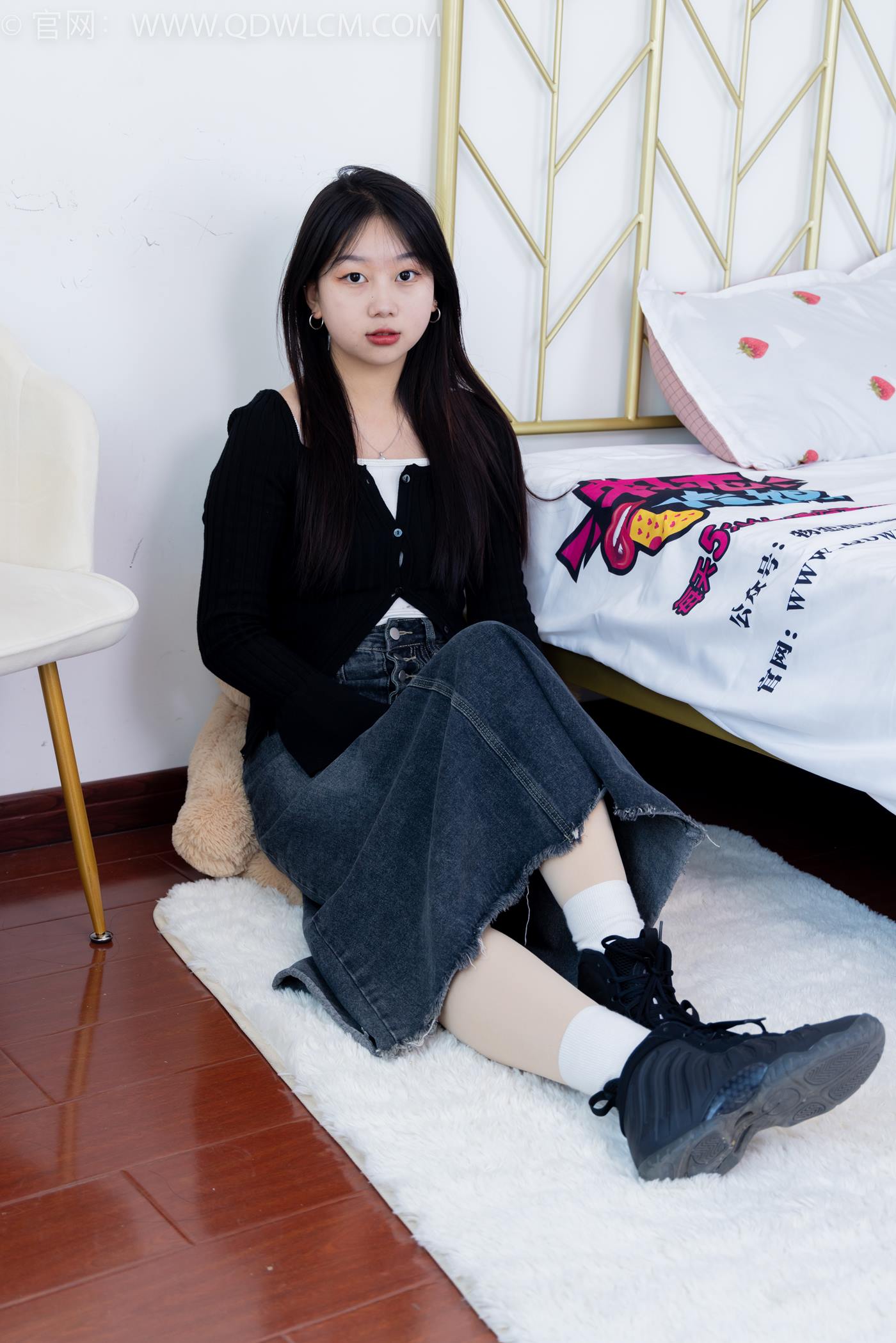 物恋传媒 NO.1536 圆圆-神秘黑猫[150P/1V/3.66GB]