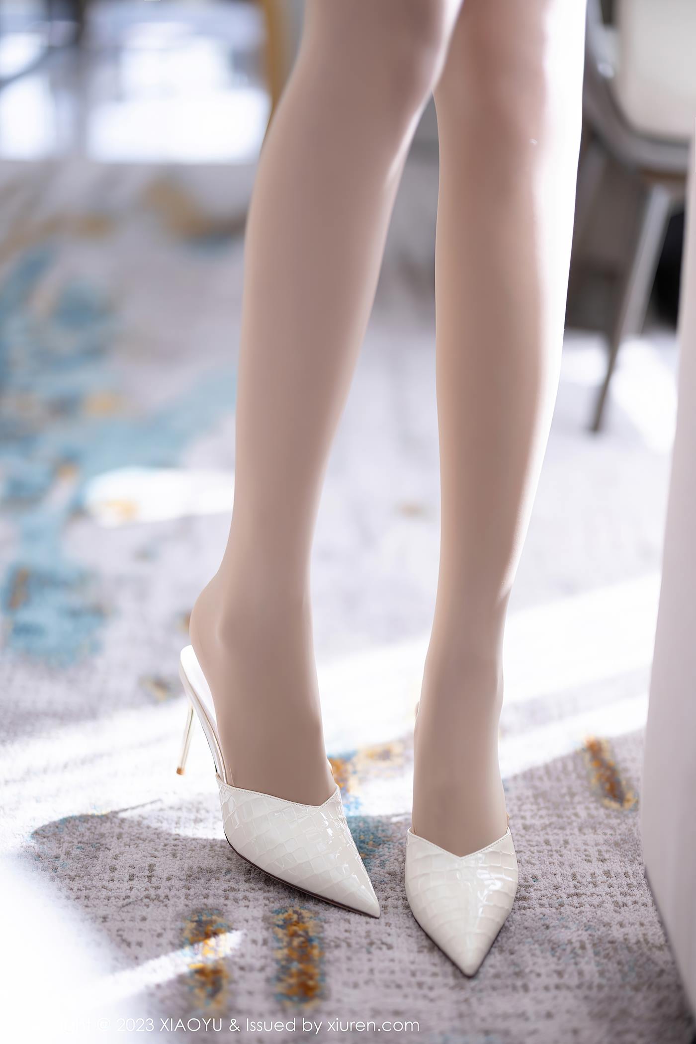 [XIAOYU语画界] 2023.04.03 VOL.999 林乐一 短裙美腿[81P/694MB]