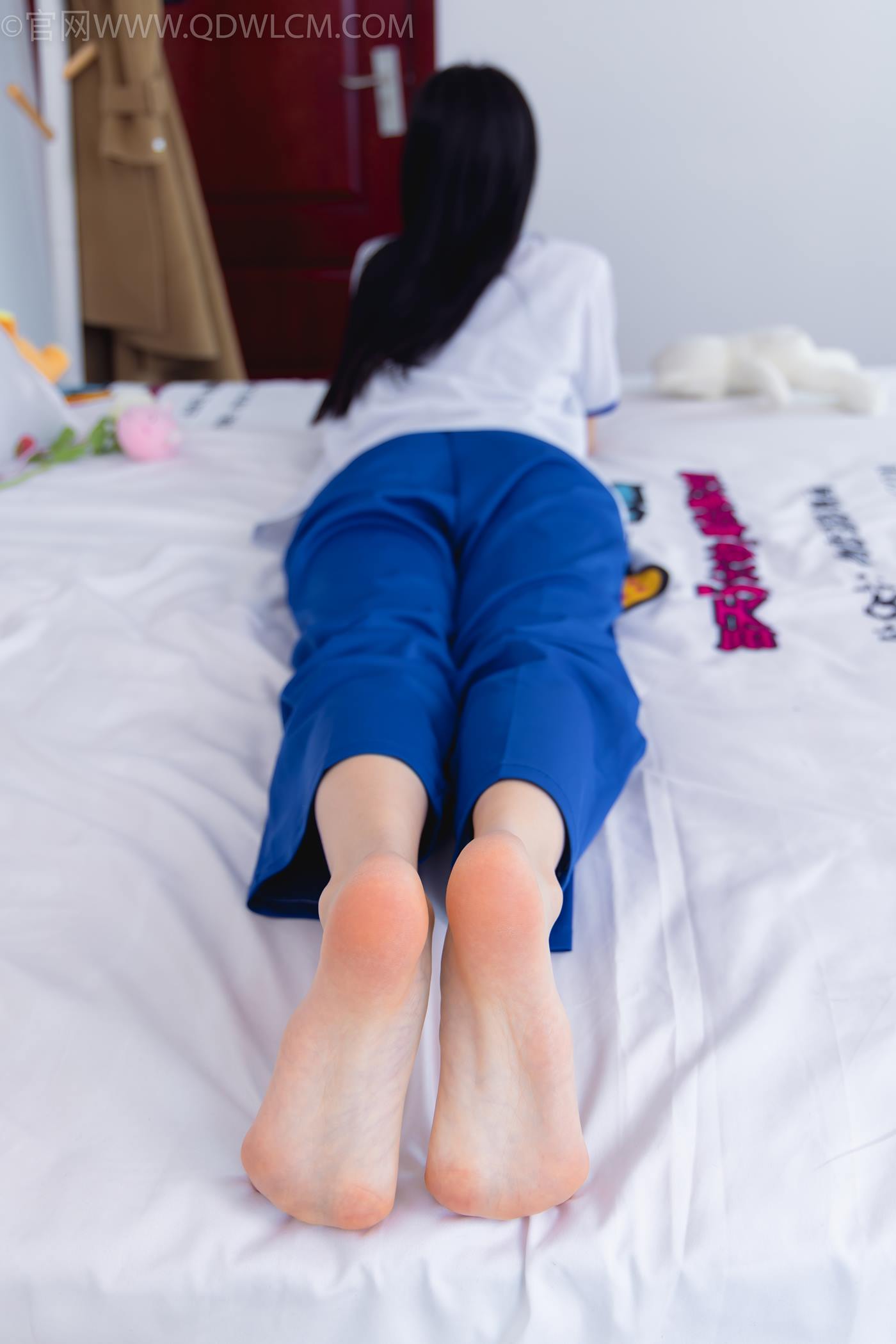 物恋传媒 NO.1515 颜颜-校园时的她[150P/1V/3.35GB]