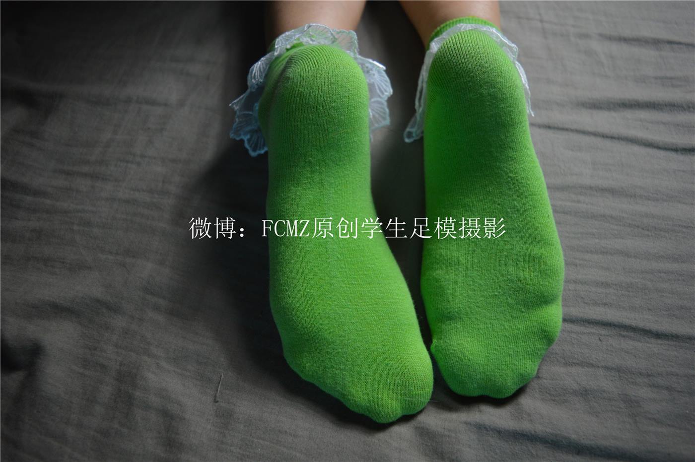 FCMZ原创学生足模摄影 No.012 俄罗斯深圳校服 [280P/280MB]