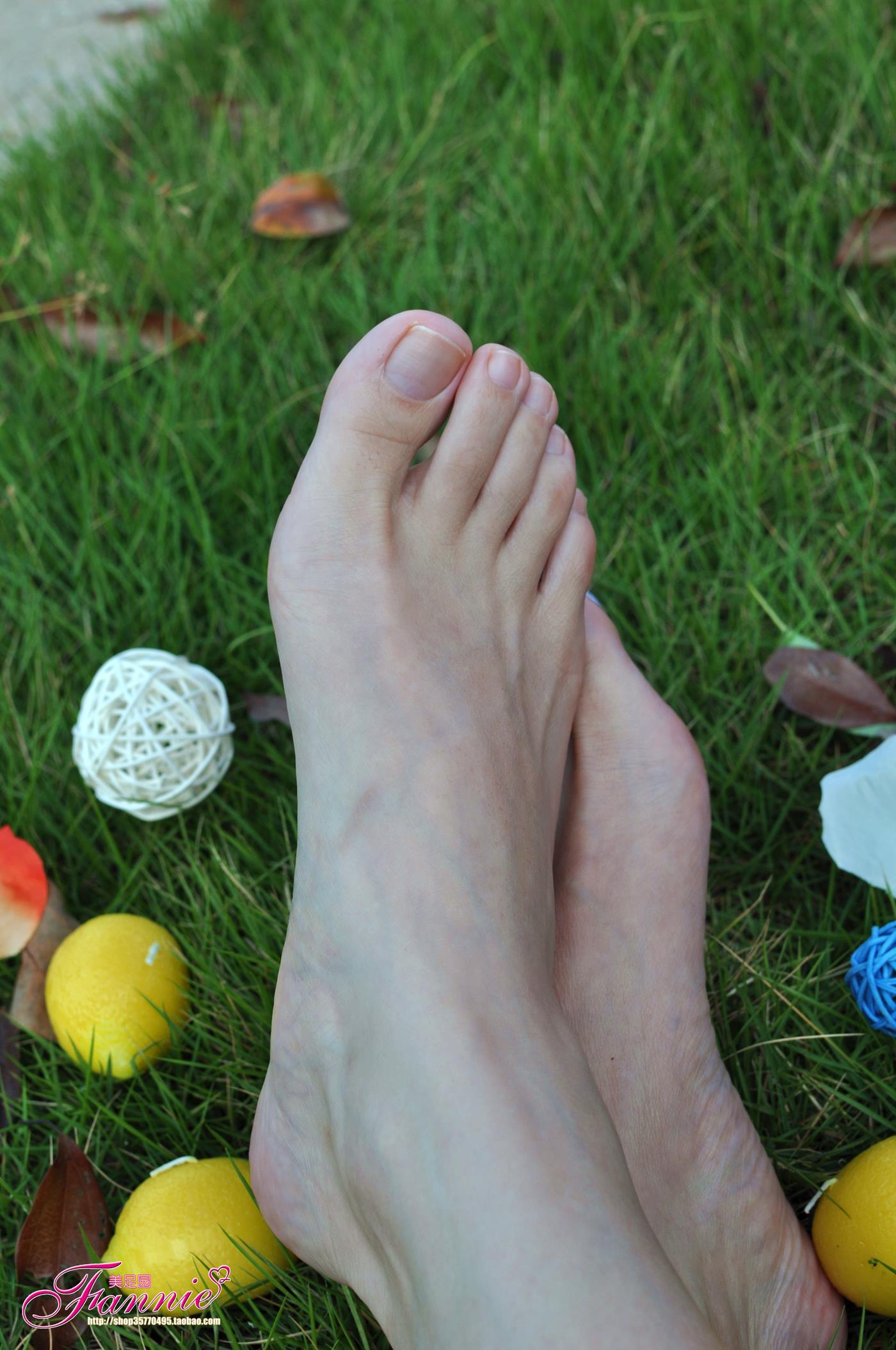 Fannie芬妮美足园 008 2010中秋快乐（上）[61P/178MB]