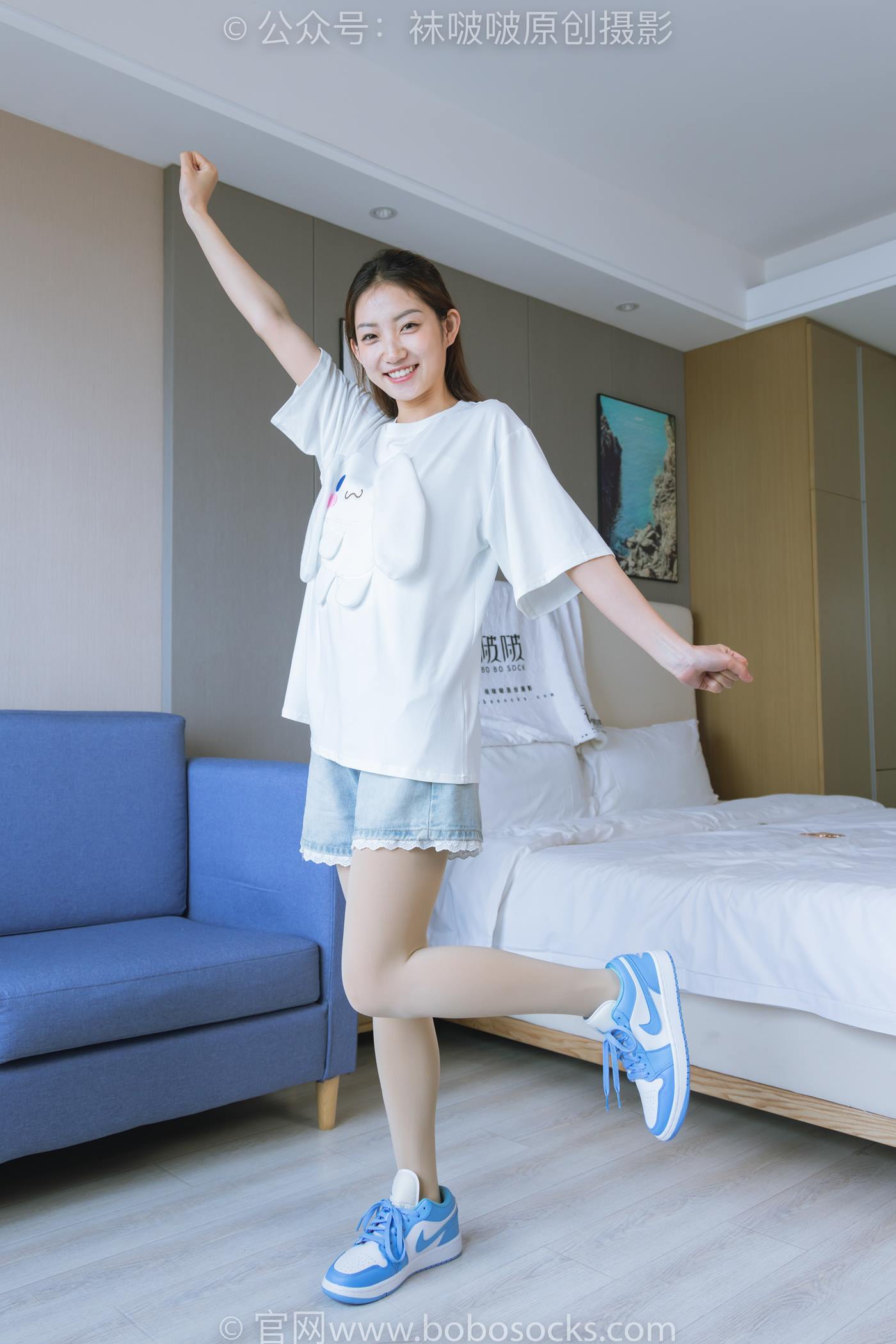 [BoBoSocks袜啵啵]NO.228 小沫-板鞋、厚肉丝、裸足[145P/1V/5.52GB]