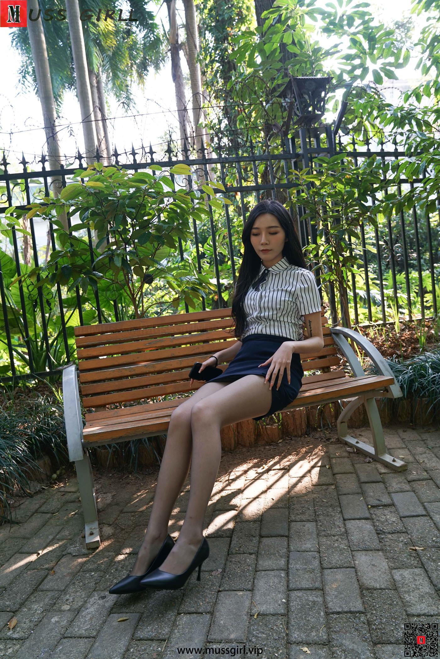 [MussGirl慕丝女郎]NO.476 依依 A[98P/208MB]