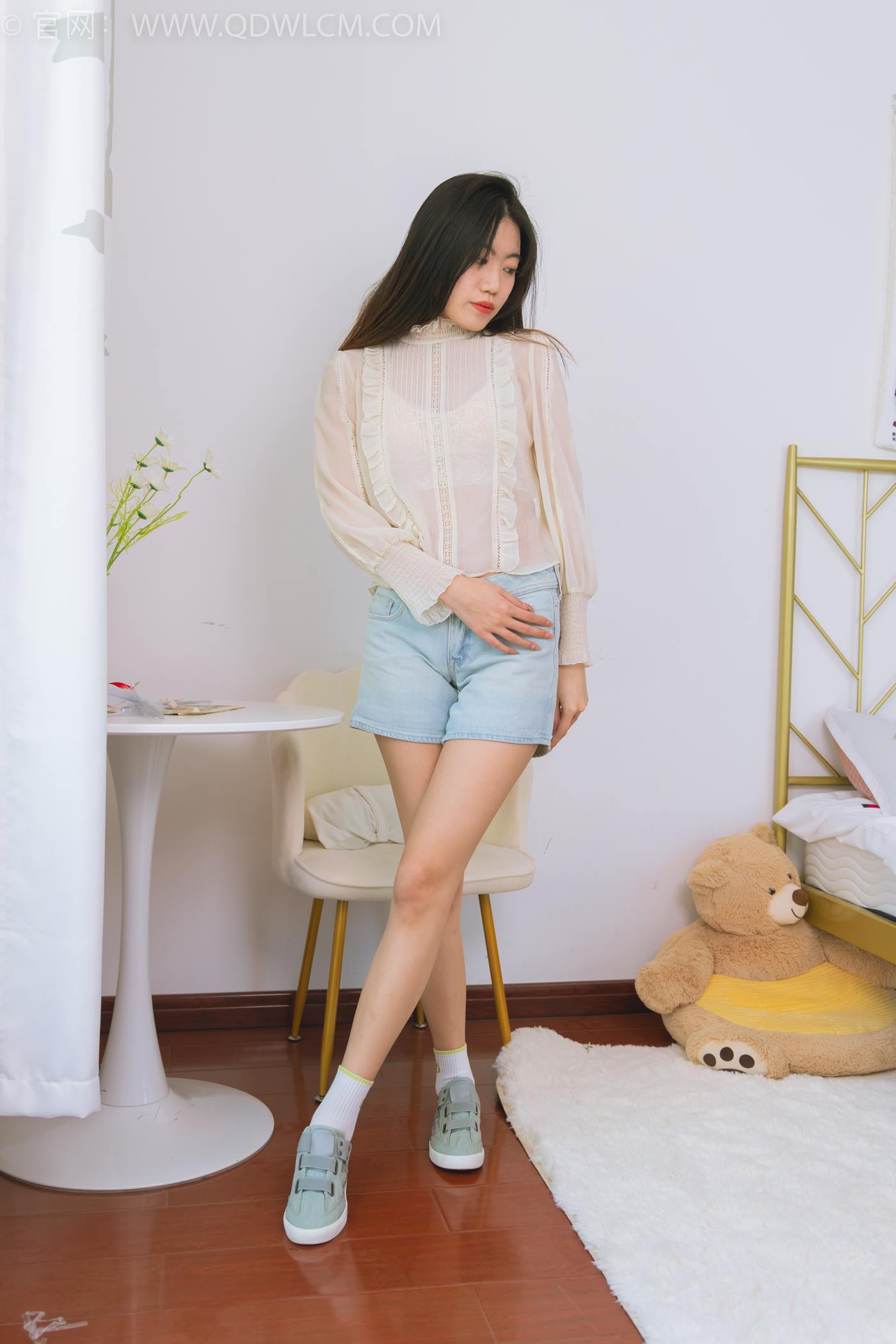 物恋传媒 NO.1545 小北-人潮汹涌[149P/1V/3.55GB]