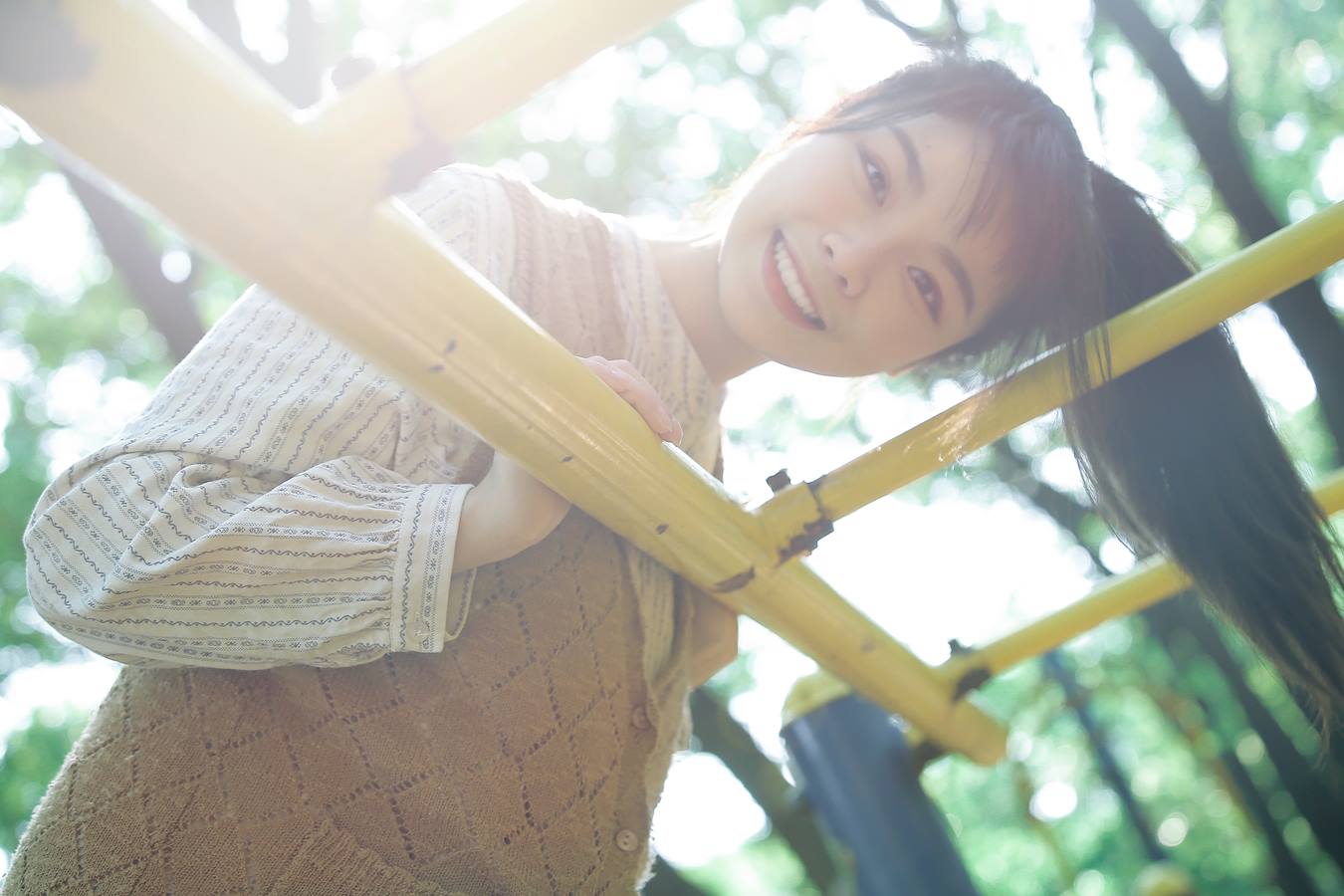 [YITUU艺图语] 2022.05.18 夏末微风 紫傲 [25P/242MB]