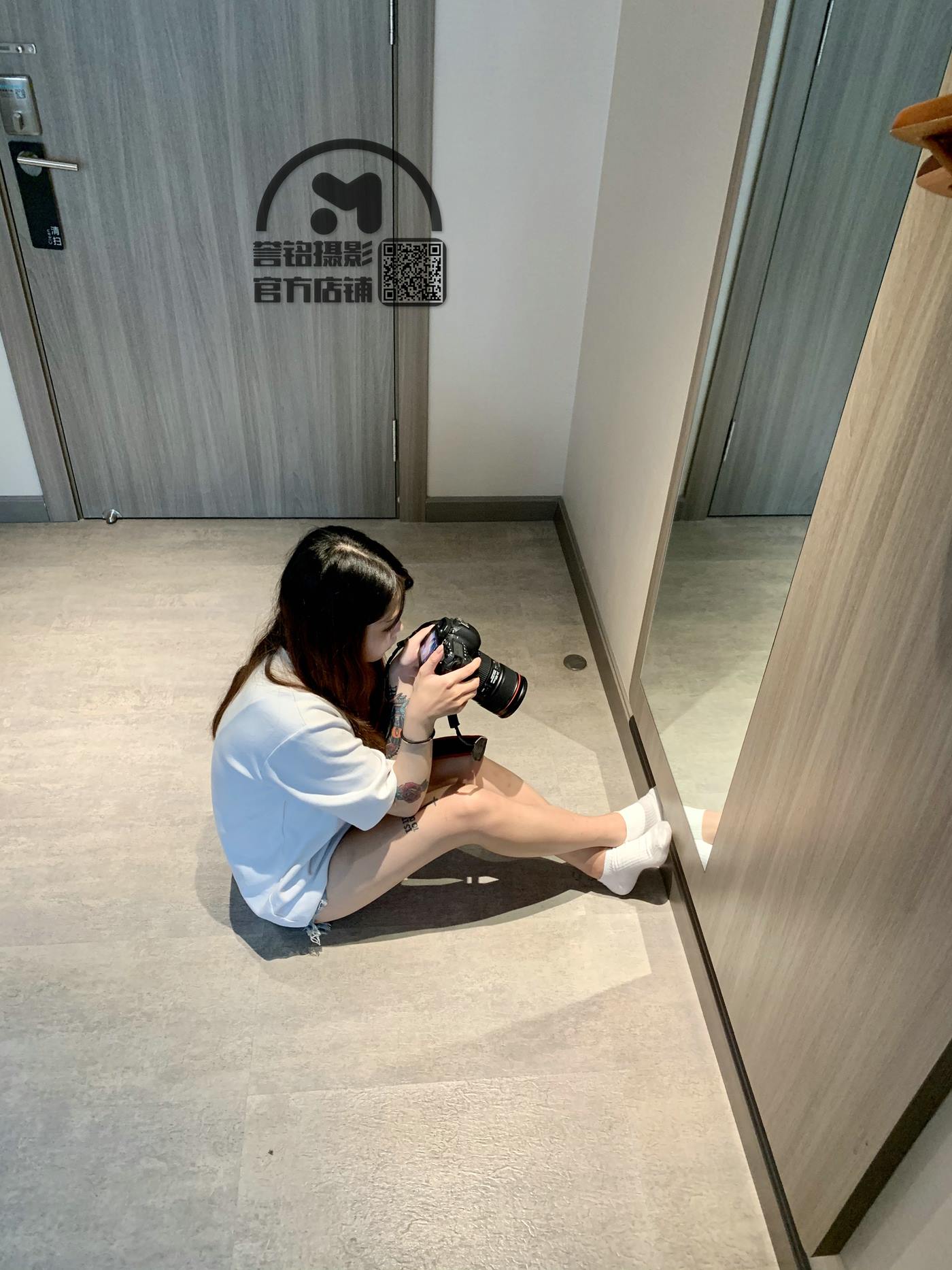 [誉铭传媒]袜足摄影 2020年《09月 幕后作品》[15P/1V/700MB]