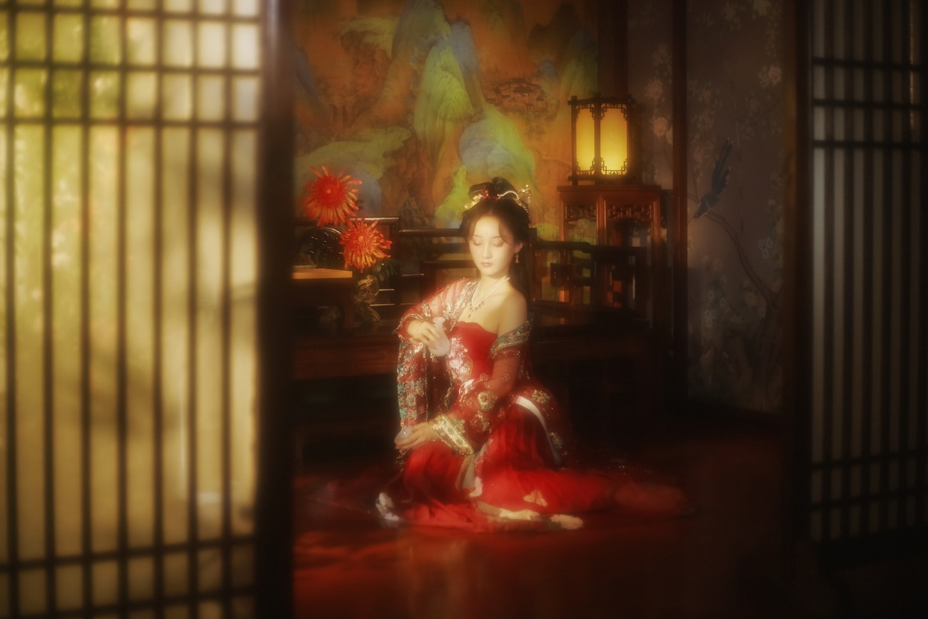 [YITUYU艺图语] 2022.05.21 红豆 云之是小狐狸吖 [26P/658MB]