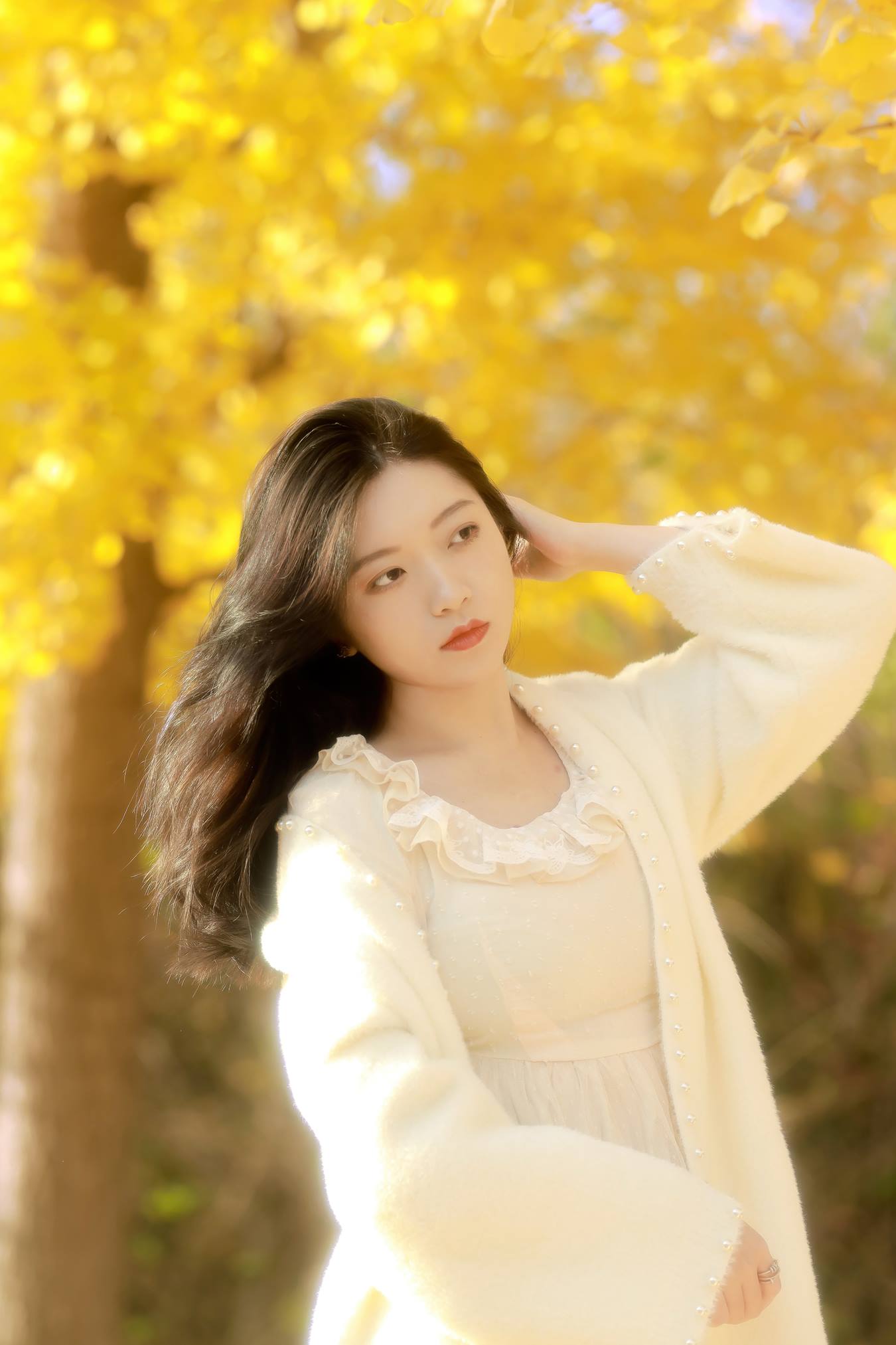 [YITUU艺图语] 2022.05.16 秋末一瞥 林林 [20P/113MB]