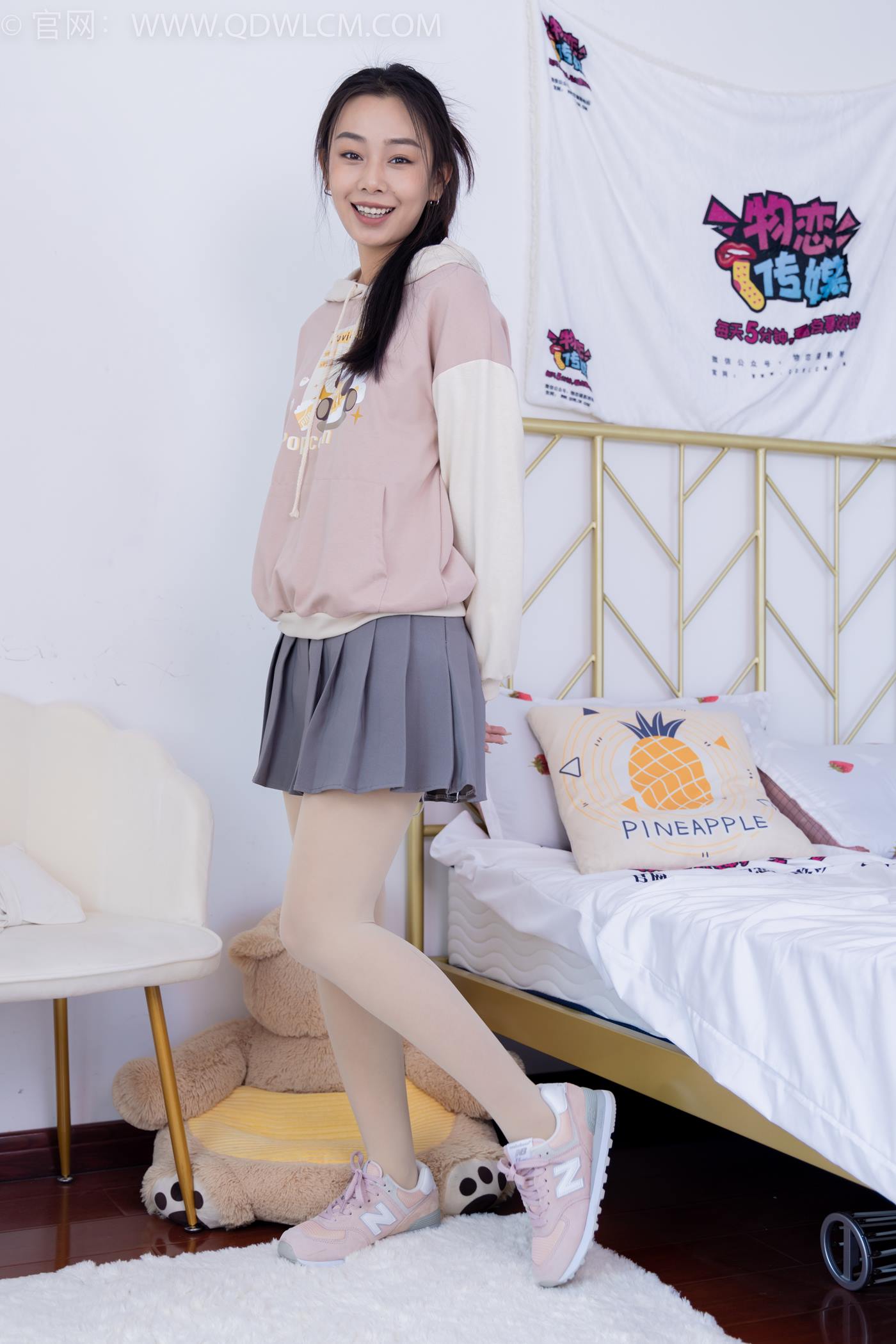 物恋传媒 NO.1563 岚岚-时间流逝[149P/1V/4.50GB]