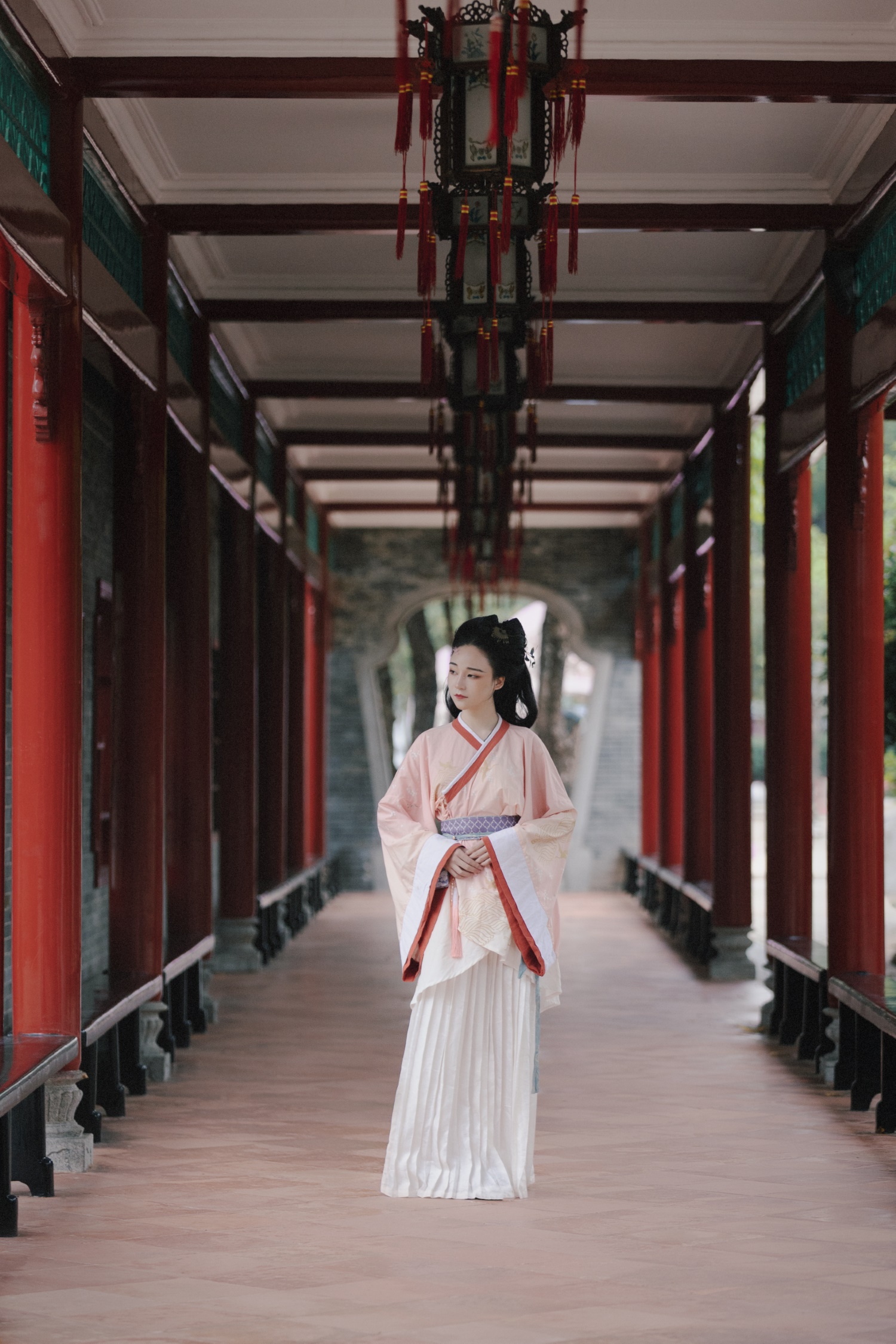 [YITUYU艺图语] 2022.05.26 画皮 秋水 [24P/180MB]