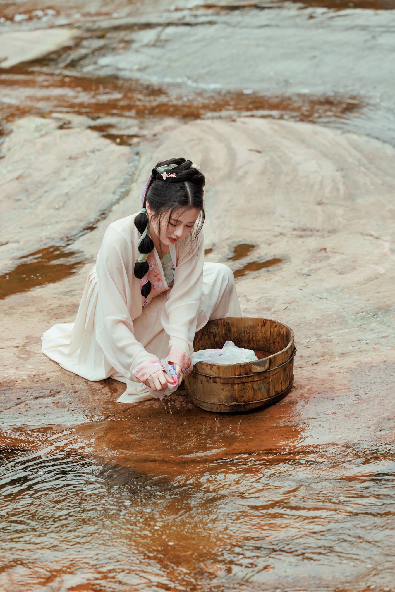 [YITUU艺图语] 2022.05.16 山居秋暝 秋秋 [38P/339MB]