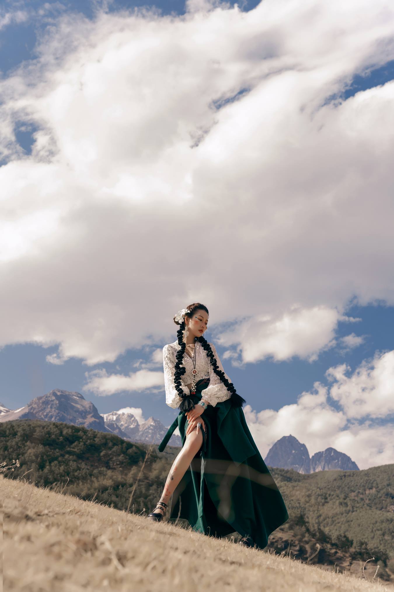 [YITUU艺图语] 2022.05.20 藏族少女 邓娃儿 [20P/599MB]