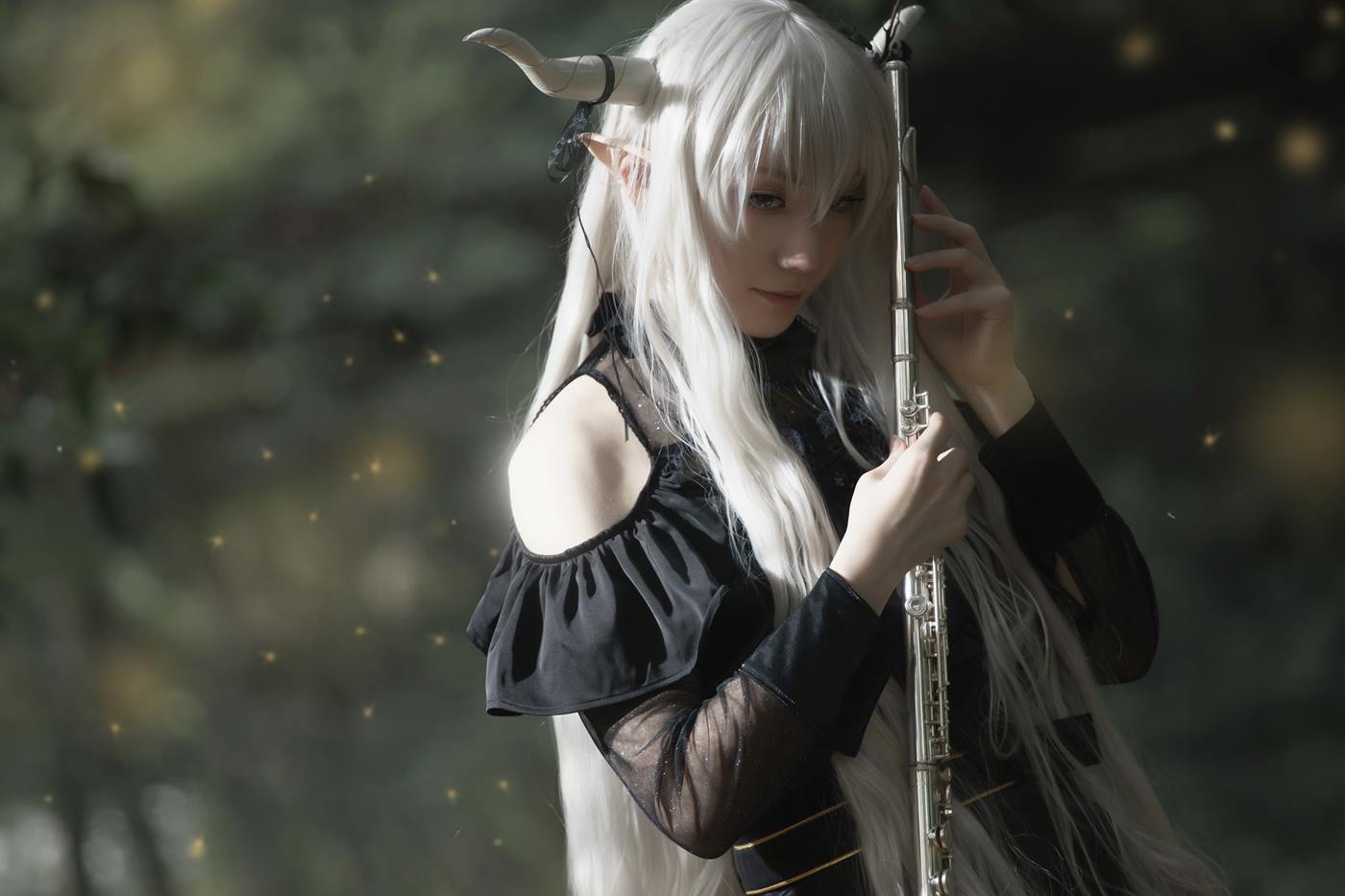 Cien恩恩 - 明日方舟闪灵[14P/37MB]