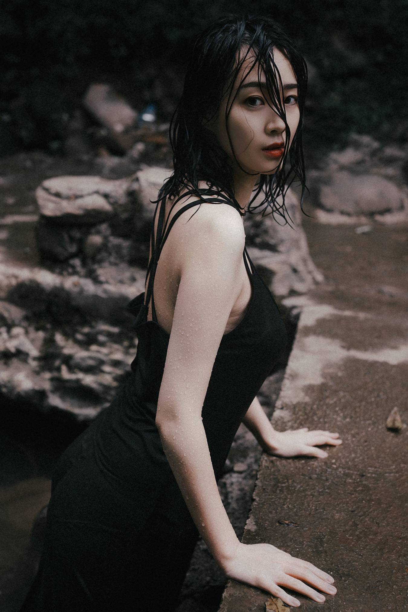 [YITUU艺图语] 2022.05.21 沉溺 茶架 [20P/128MB]