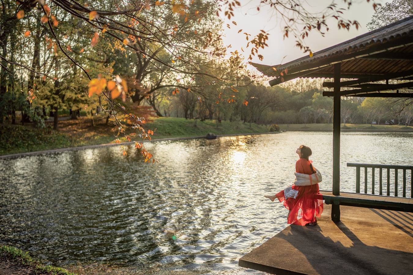 [YITUU艺图语] 2022.05.18 光感之美 贰加六 [24P/331MB]