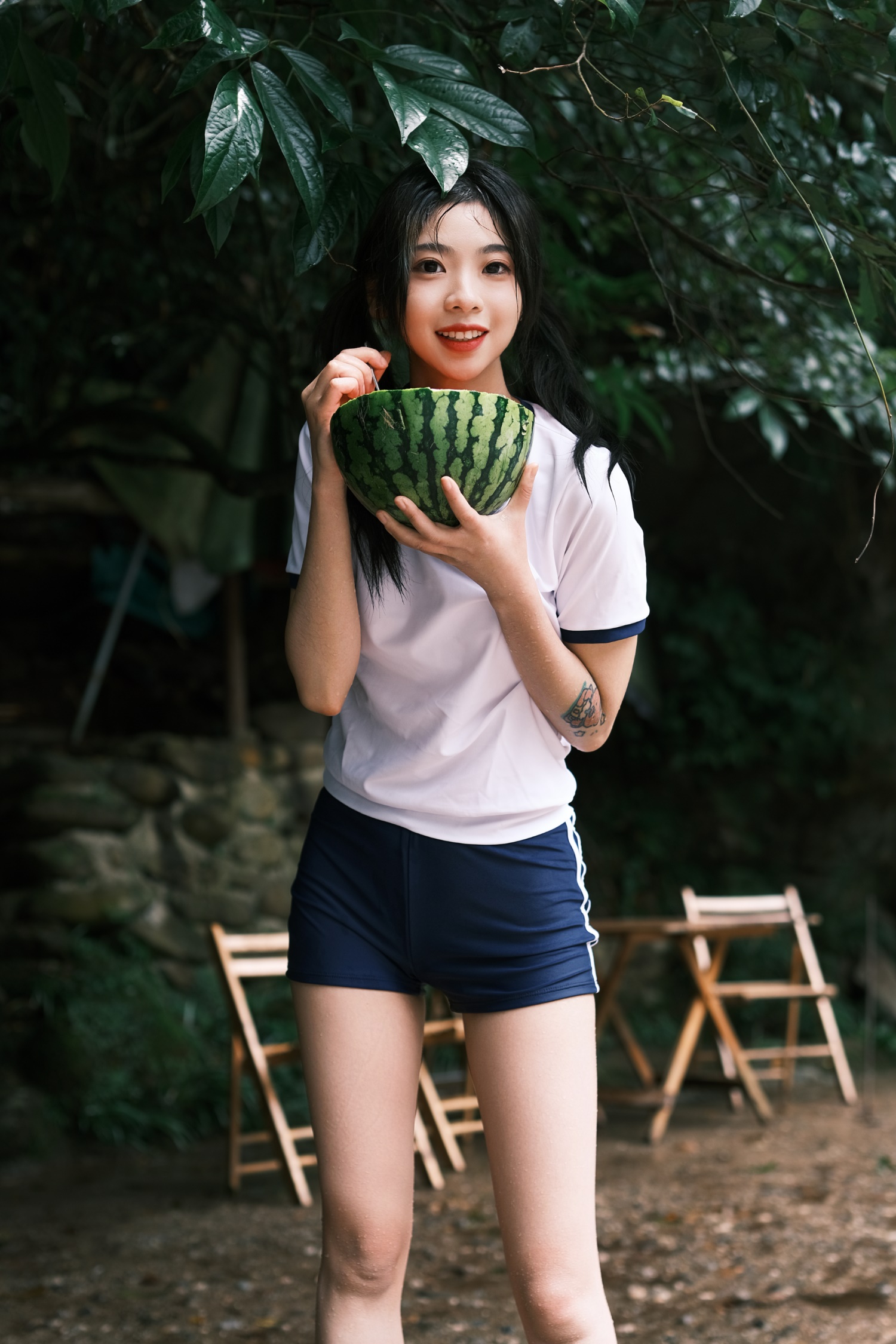 [YITUYU艺图语] 2022.05.26 慢夏 池子 [20P/186MB]