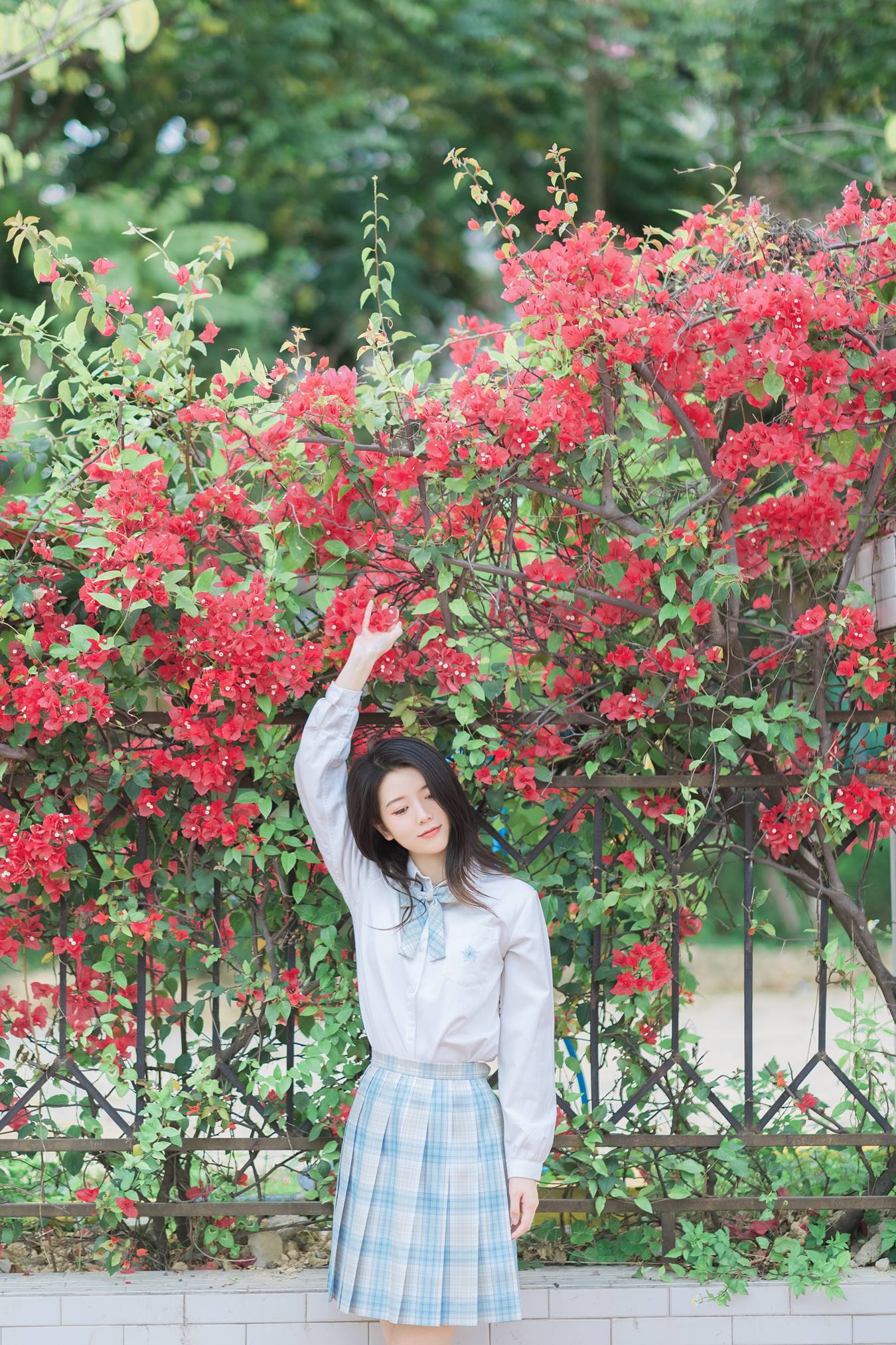 [YITUU艺图语] 2022.05.16 夏天的风 航子就是航子呀 [27P/238MB]