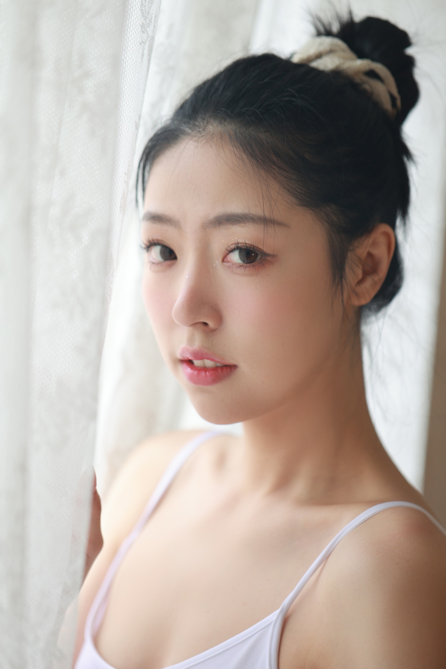 [YITUYU艺图语] 2022.05.25 芭蕾少女 SaSa [32P/268MB]