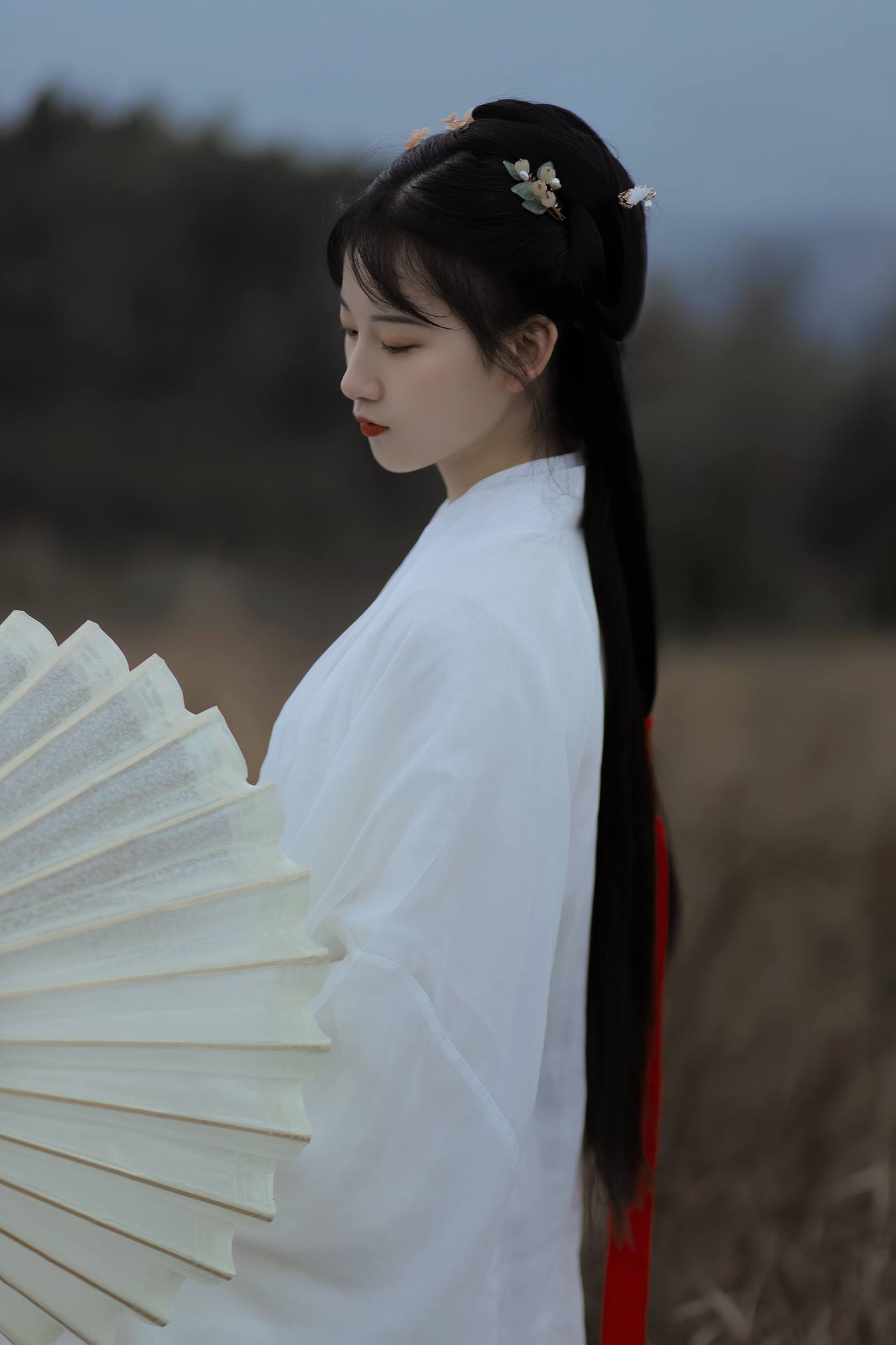 [YITUU艺图语] 2022.05.20 山河故人 半夏夏夏 [30P/263MB]