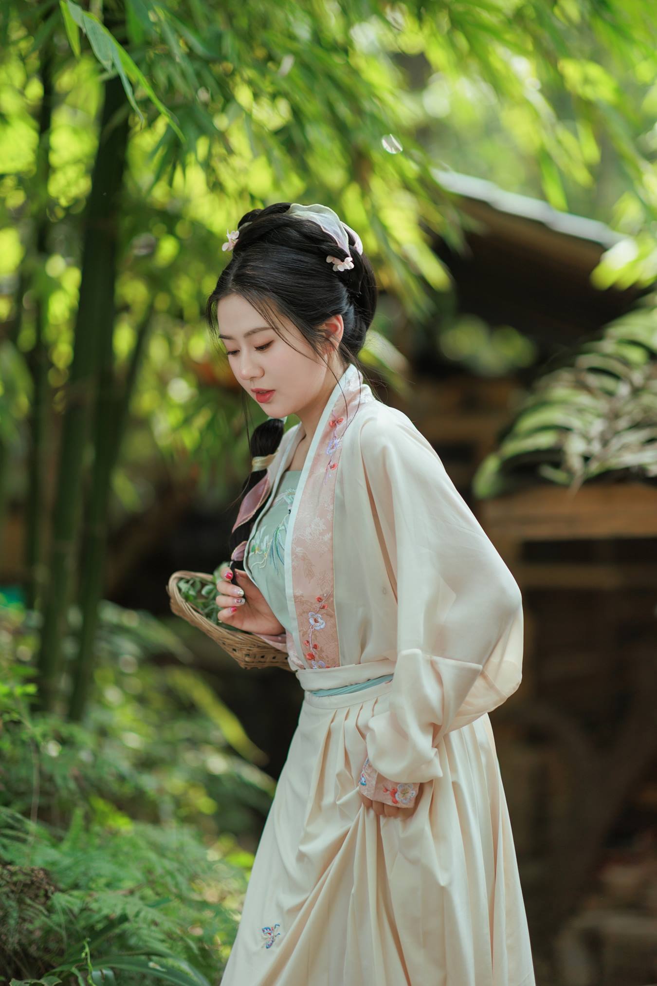 [YITUU艺图语] 2022.05.16 山居秋暝 秋秋 [38P/339MB]