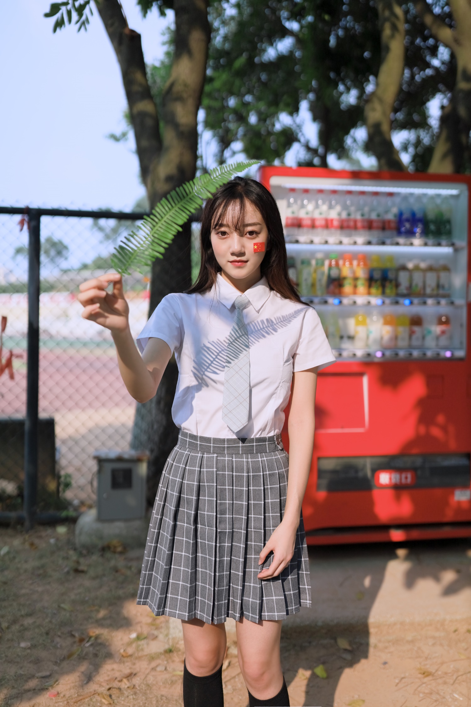 [YITUYU艺图语] 2022.05.24 校园青春 虫虫 [43P/348MB]
