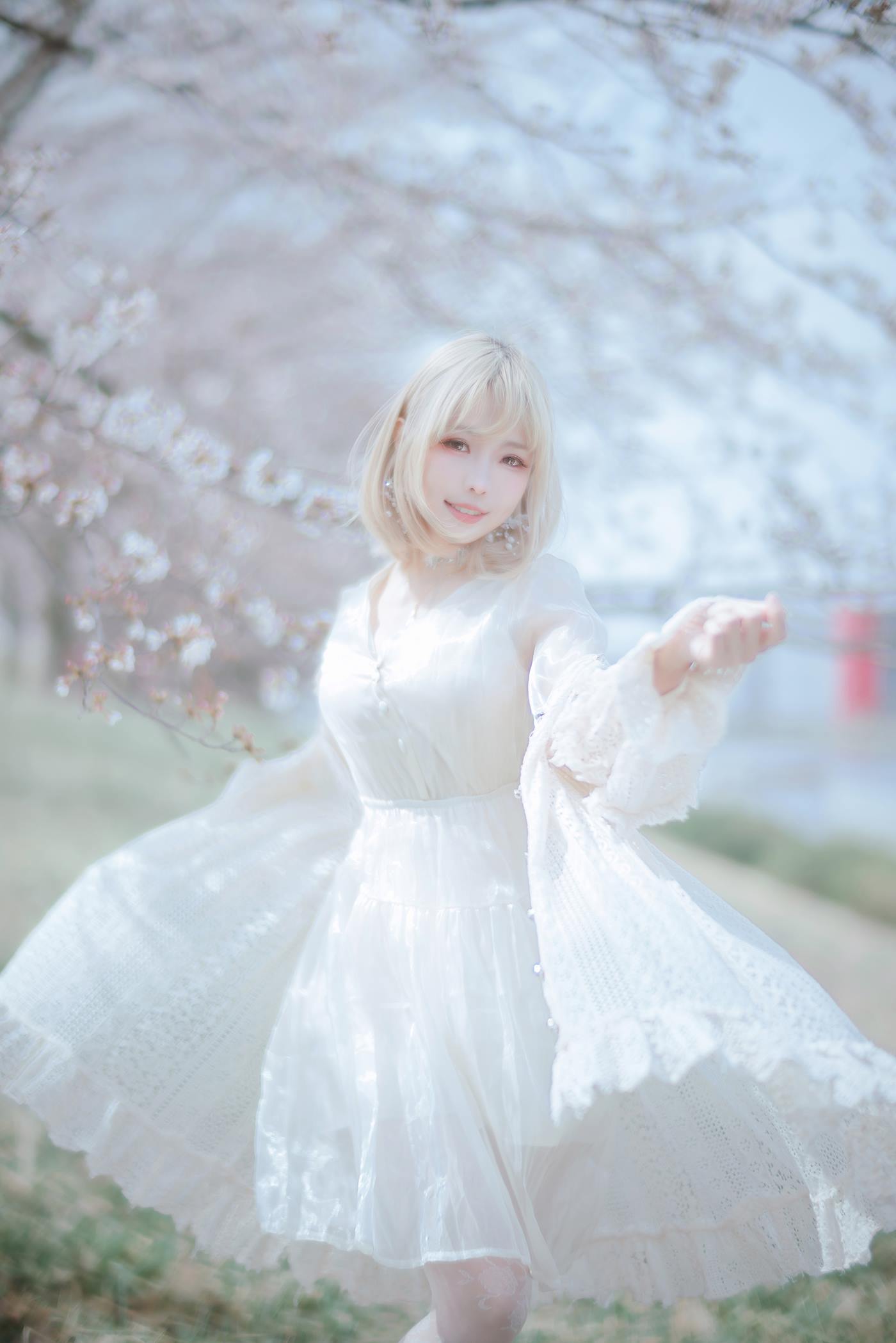 Ely_eee(ElyEE子)  - Sakura[64P/174MB]