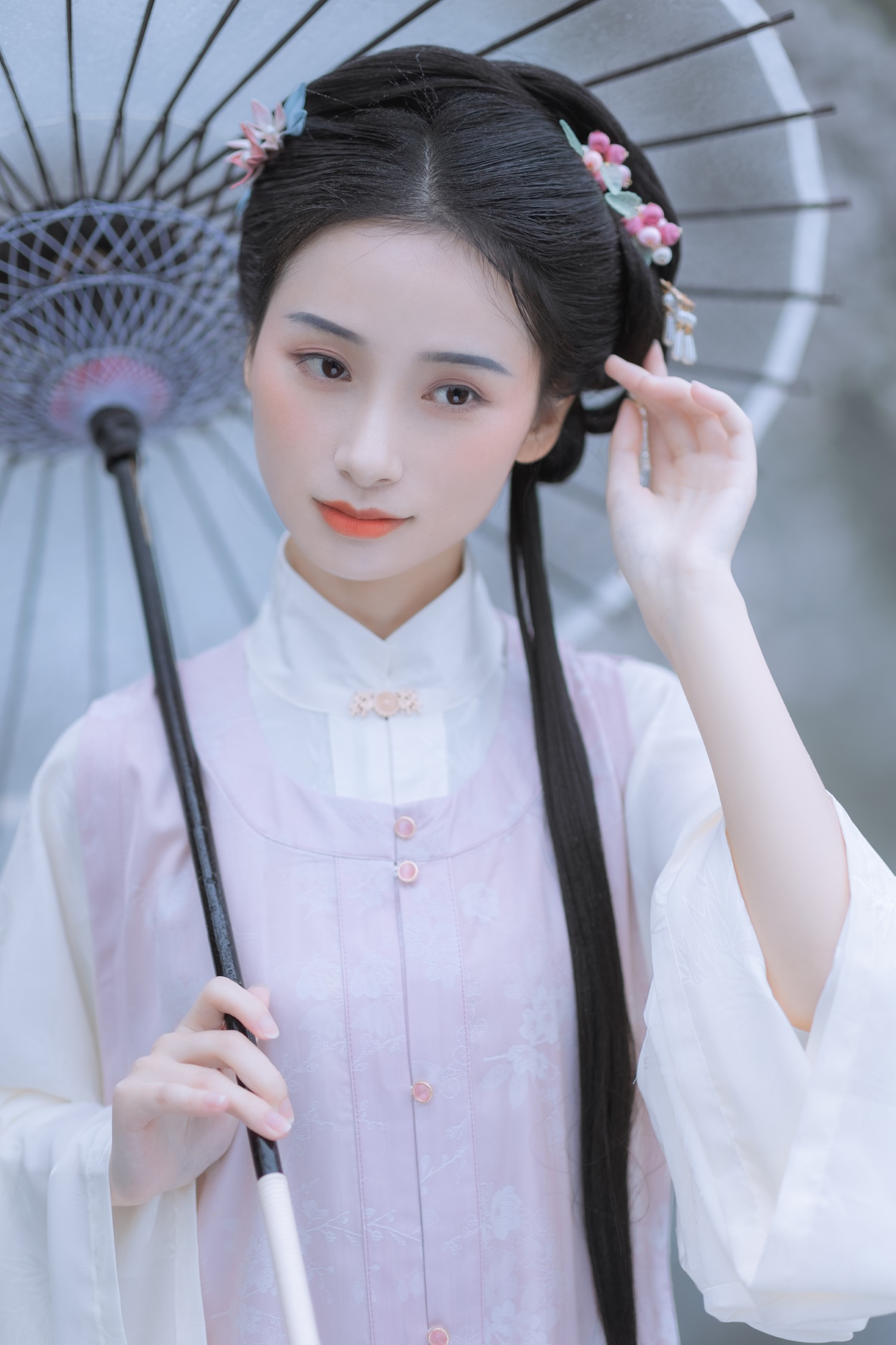 [YITUYU艺图语] 2022.05.25 雨樱花 眸小妖 [46P/444MB]