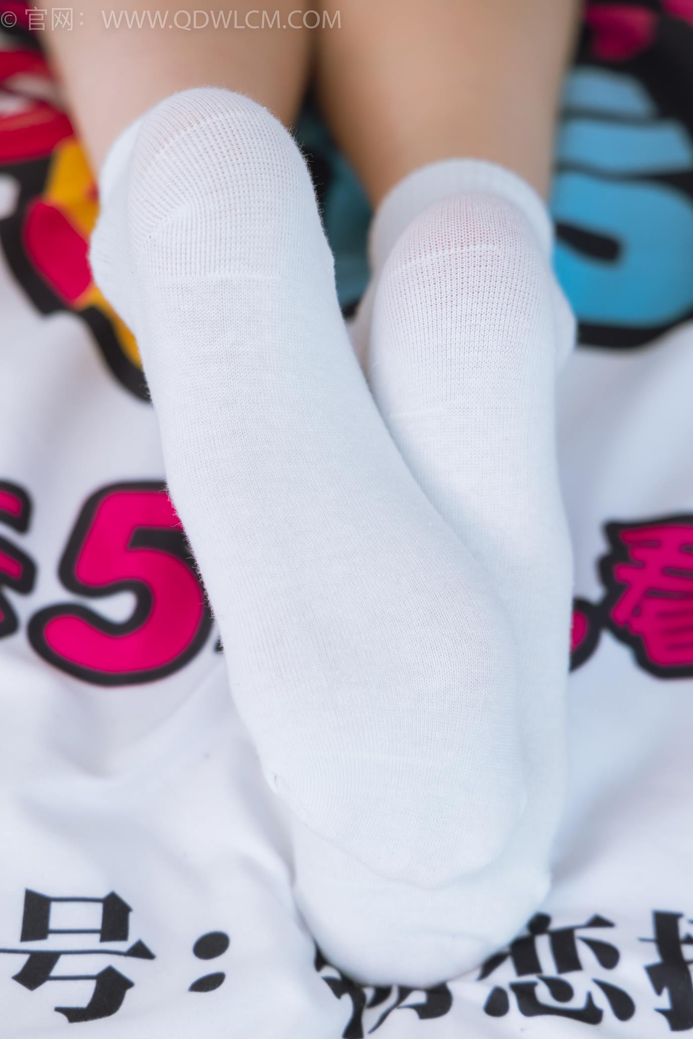 物恋传媒 NO.1559 颜颜-人来人往[150P/1V/3.16GB]