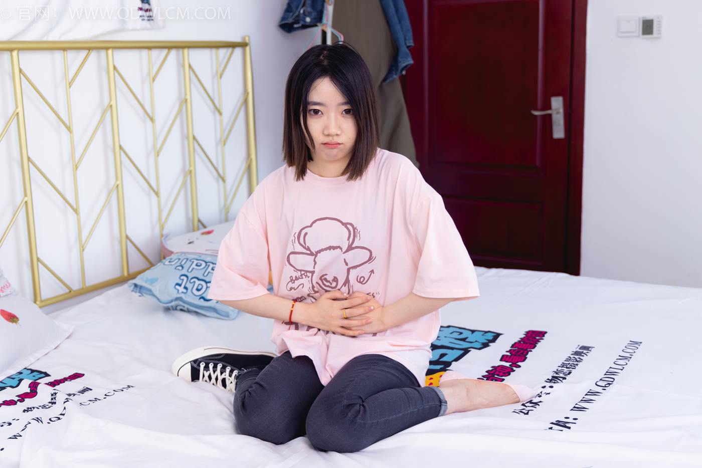 物恋传媒 NO.1550 缓缓-炎炎夏日[150P/1V/4.38GB]