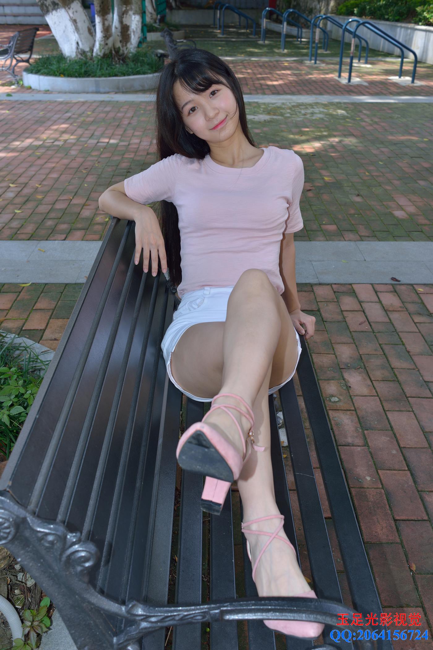 Ecologygreen摄影作品 NO.105 小甜超白嫩的玉足（第一套） [46P/115MB]