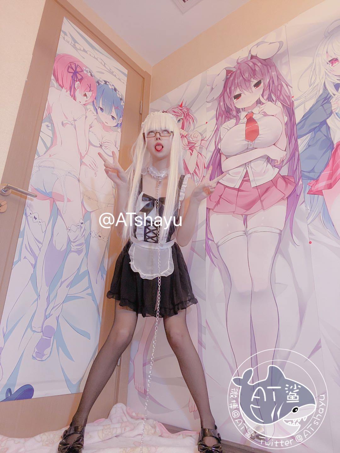 AT鲨 - 女仆开档袜 [43P/30MB]