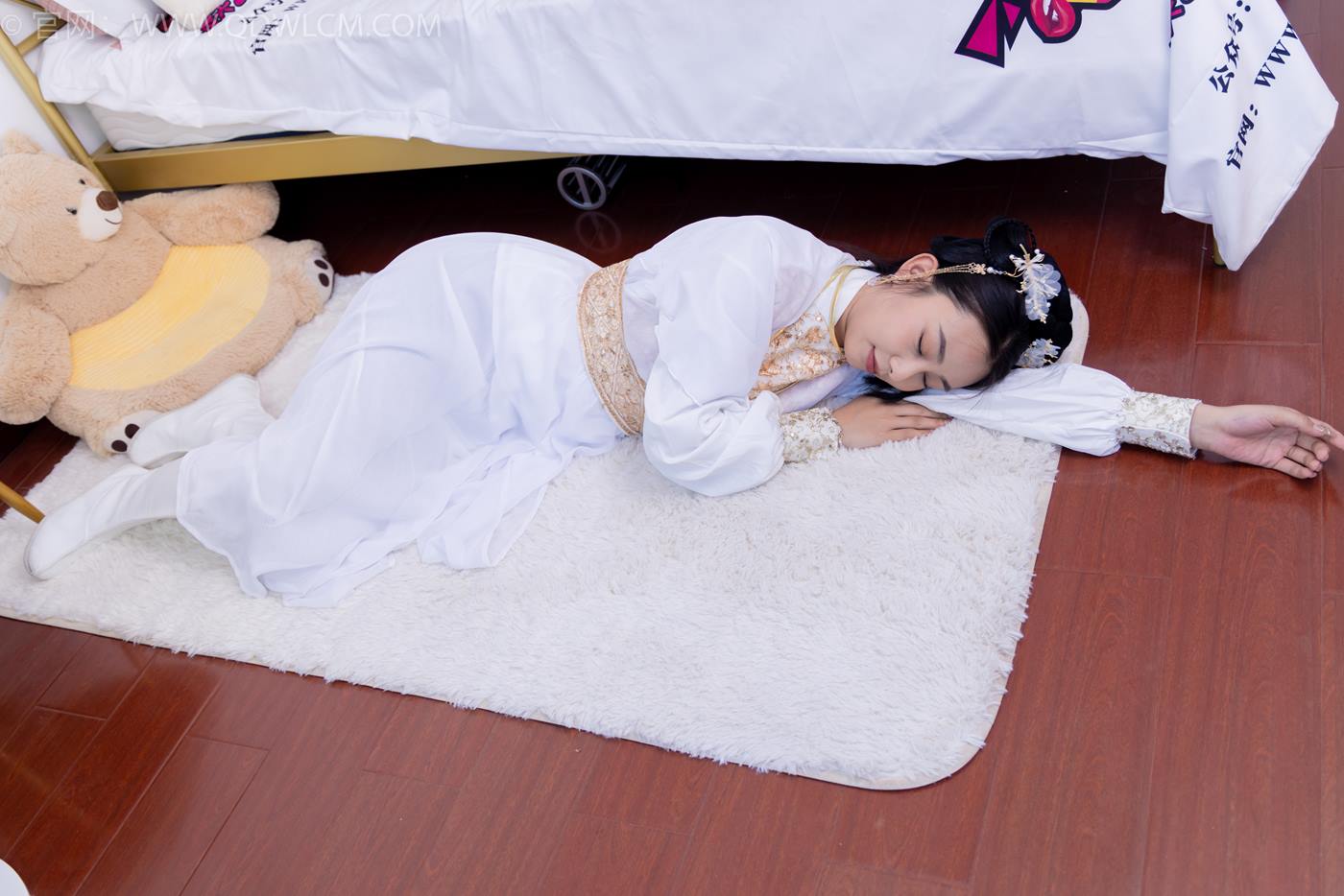 物恋传媒 NO.1542 岚岚-自由的风[187P/1V/4.11GB]