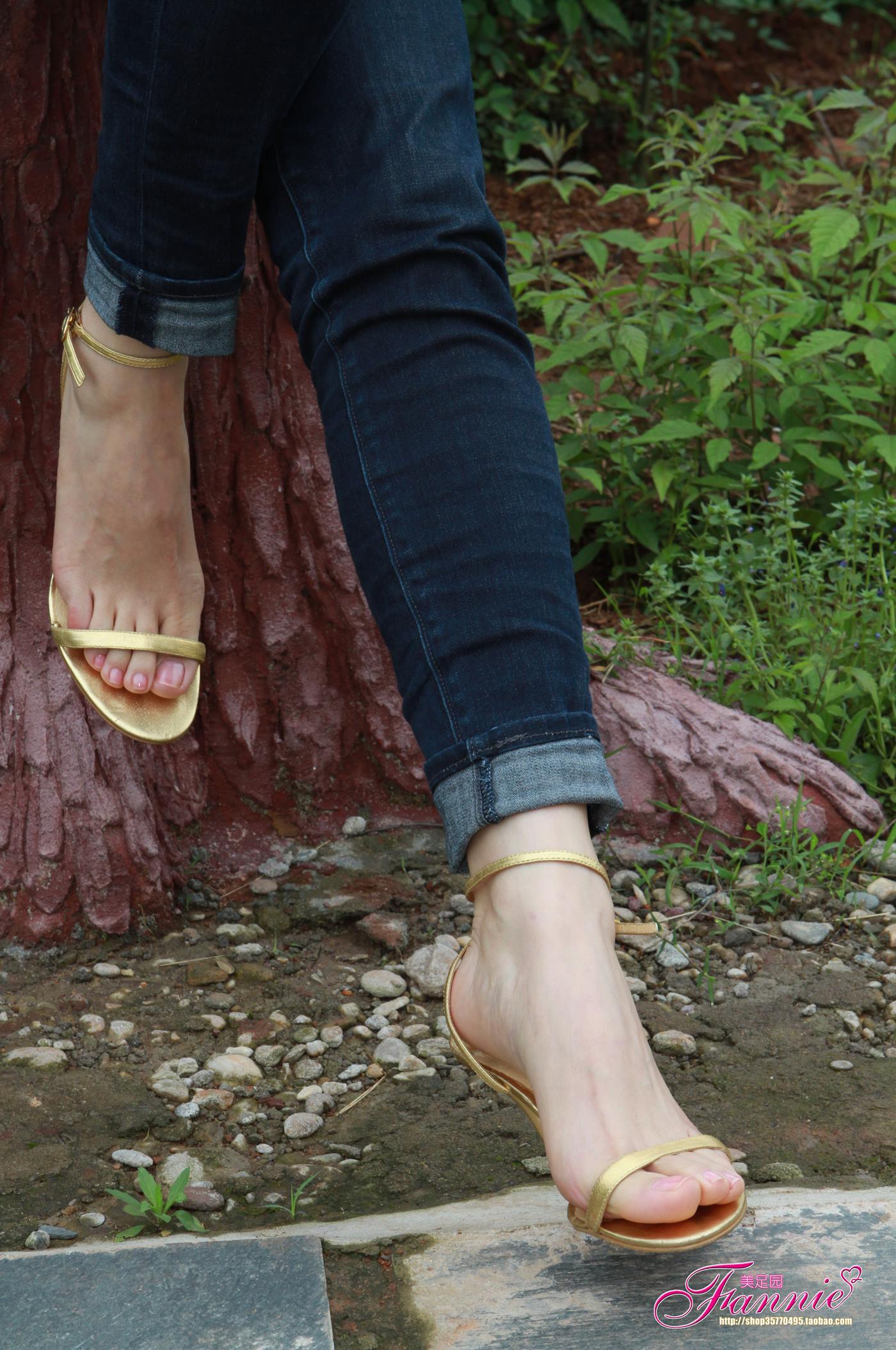 Fannie芬妮每足园 No.044 薄施粉彩 晶莹剔透5 [83P/243MB]