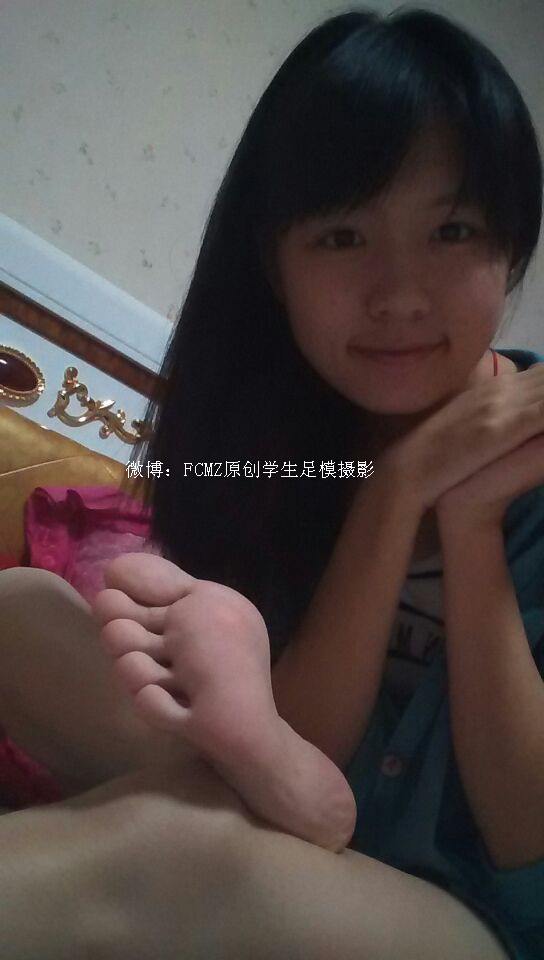 FCMZ原创学生足模摄影 No.027 乐花 [98P/573MB]