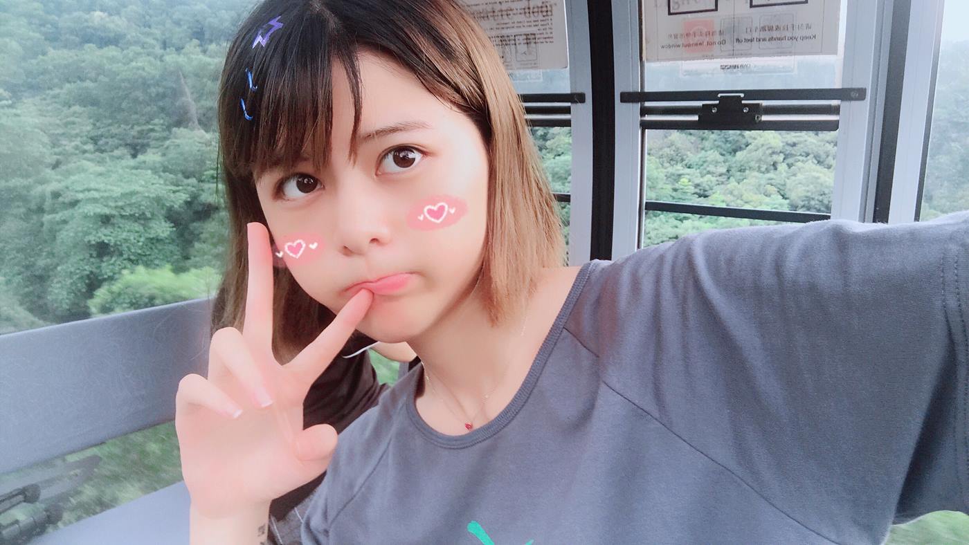 眼酱大魔王w - 不正经的露出[6P/2V/31MB]