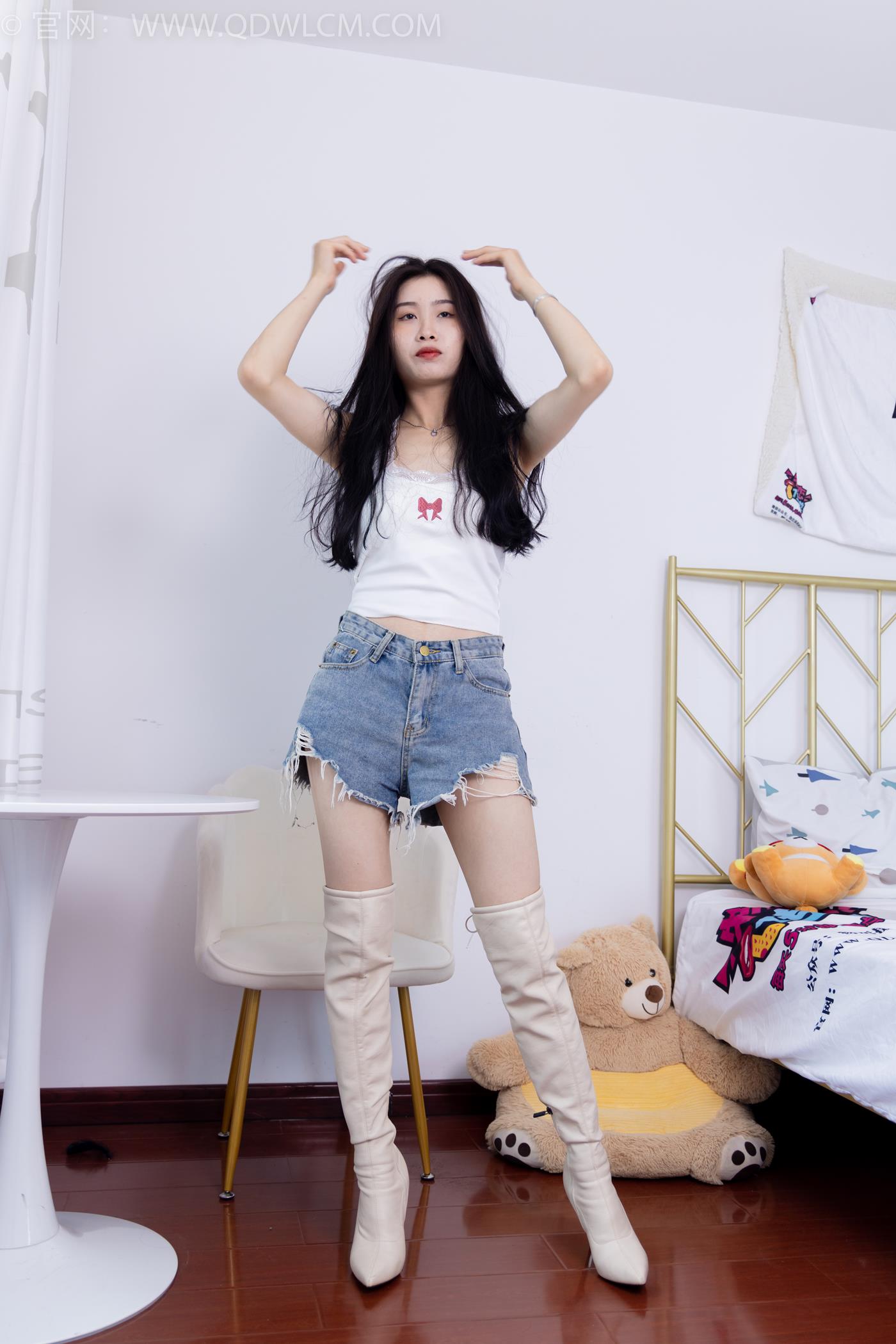 物恋传媒 NO.1608 绒绒-情情爱爱[181P/1V/4.33GB]